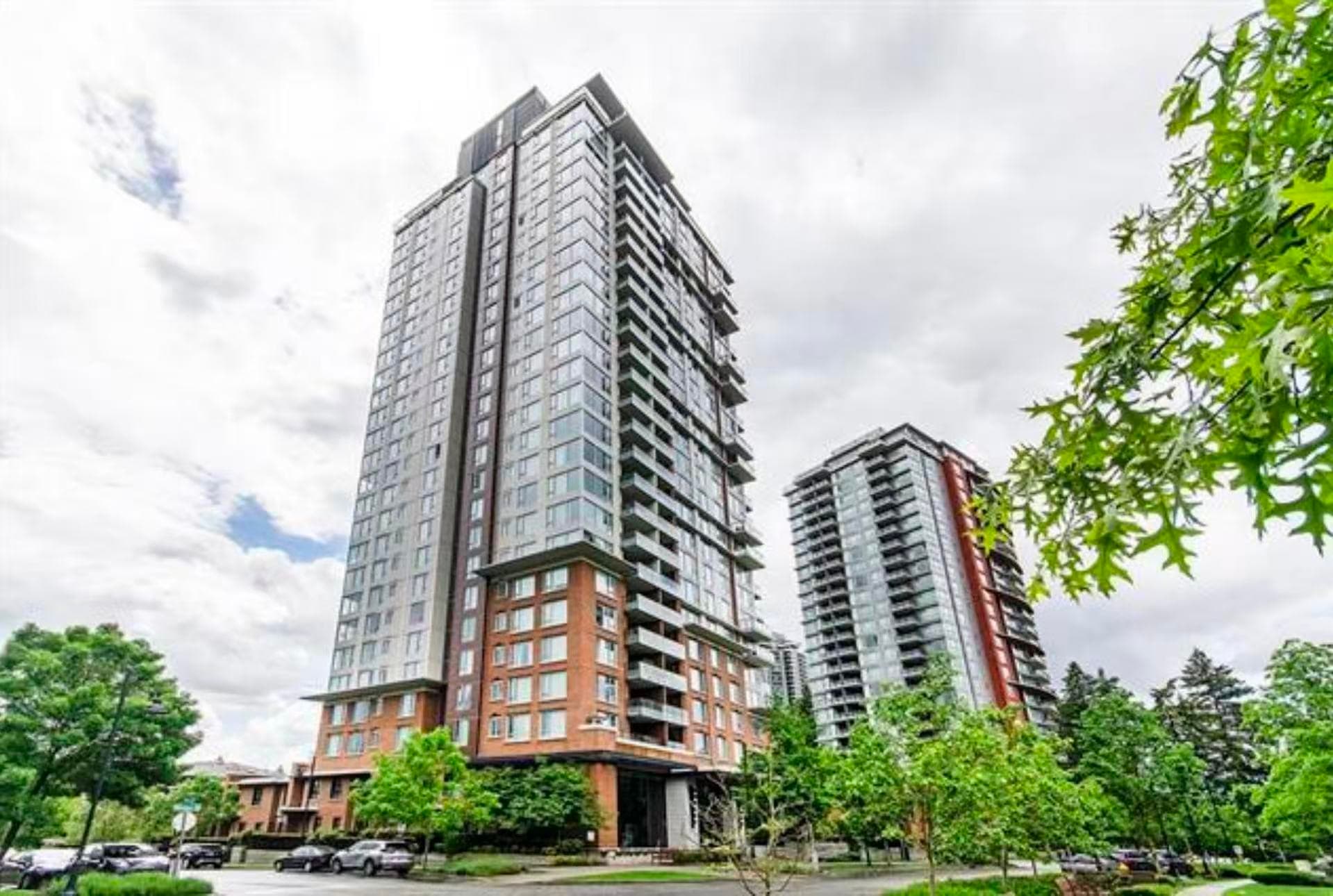 2501 - 3100 Windsor Gate, Coquitlam, V3B 0P3 — photo 1