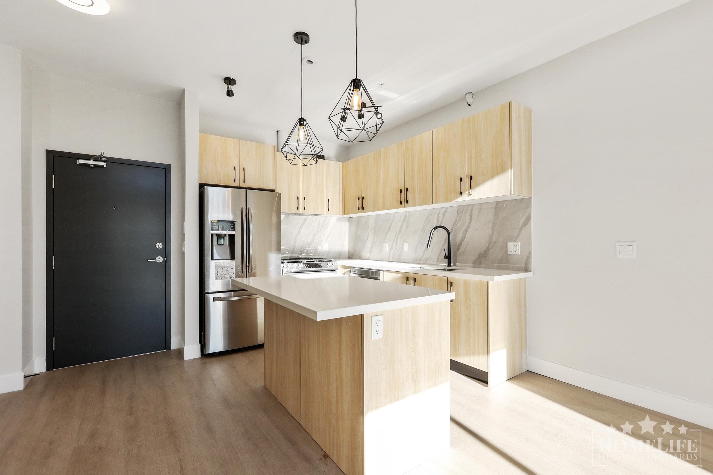 304 - 14858 60 Avenue, Surrey, V3S 0B5 — photo 3
