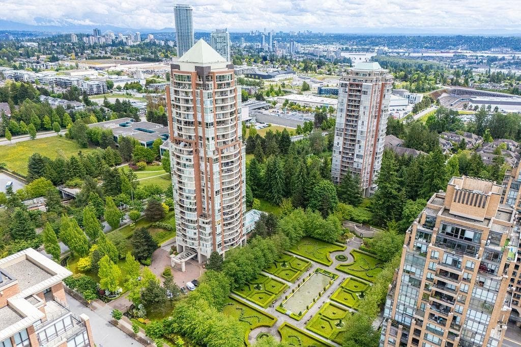 902 - 6838 Station Hill Drive, Burnaby