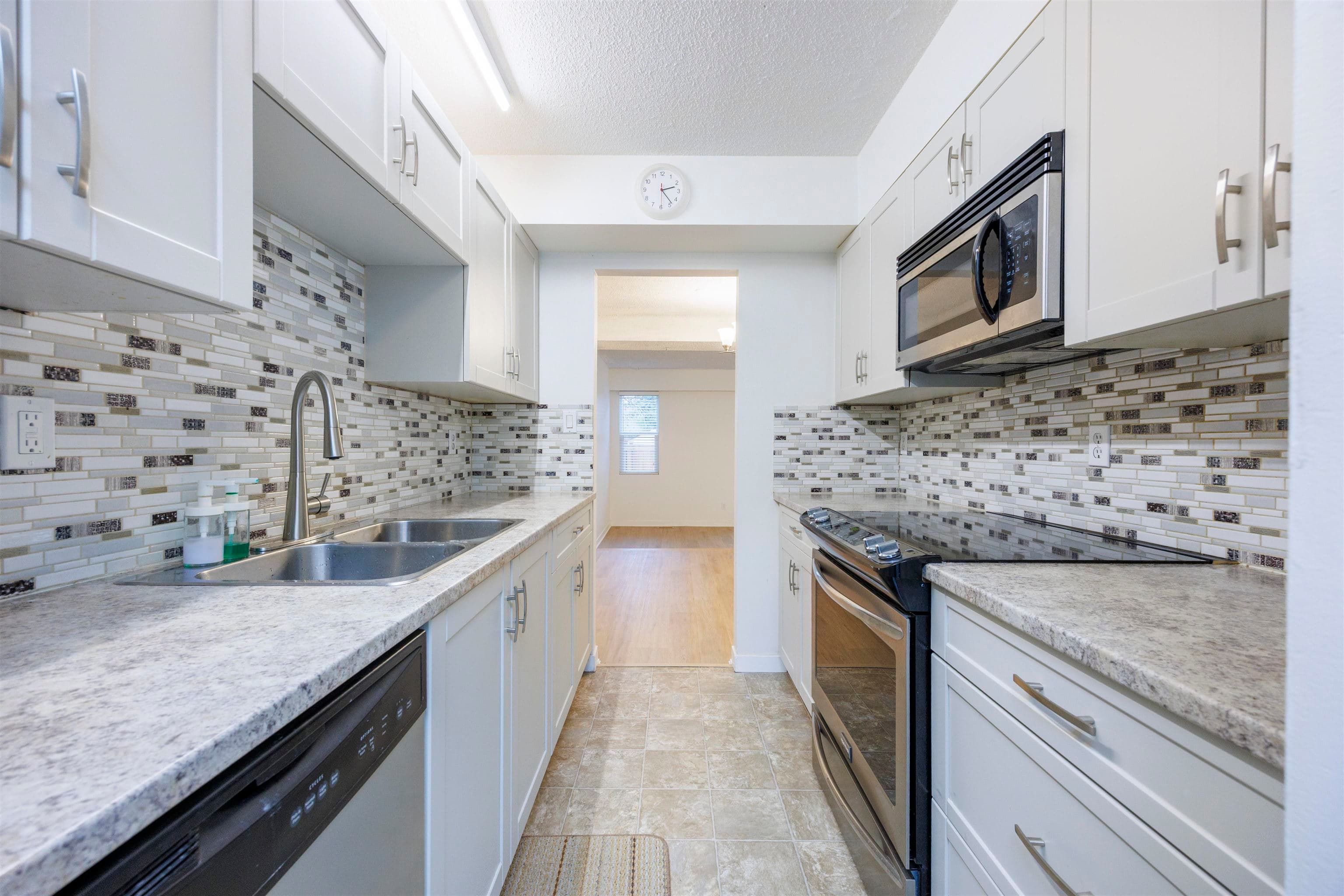 2 - 19022 119b Avenue, Pitt Meadows, V3Y 1X5 — photo 3