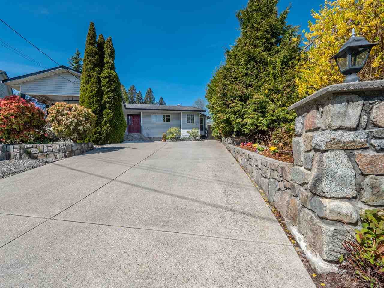 5453 Carnaby Place, Sechelt, V0N 3A7 — photo 3