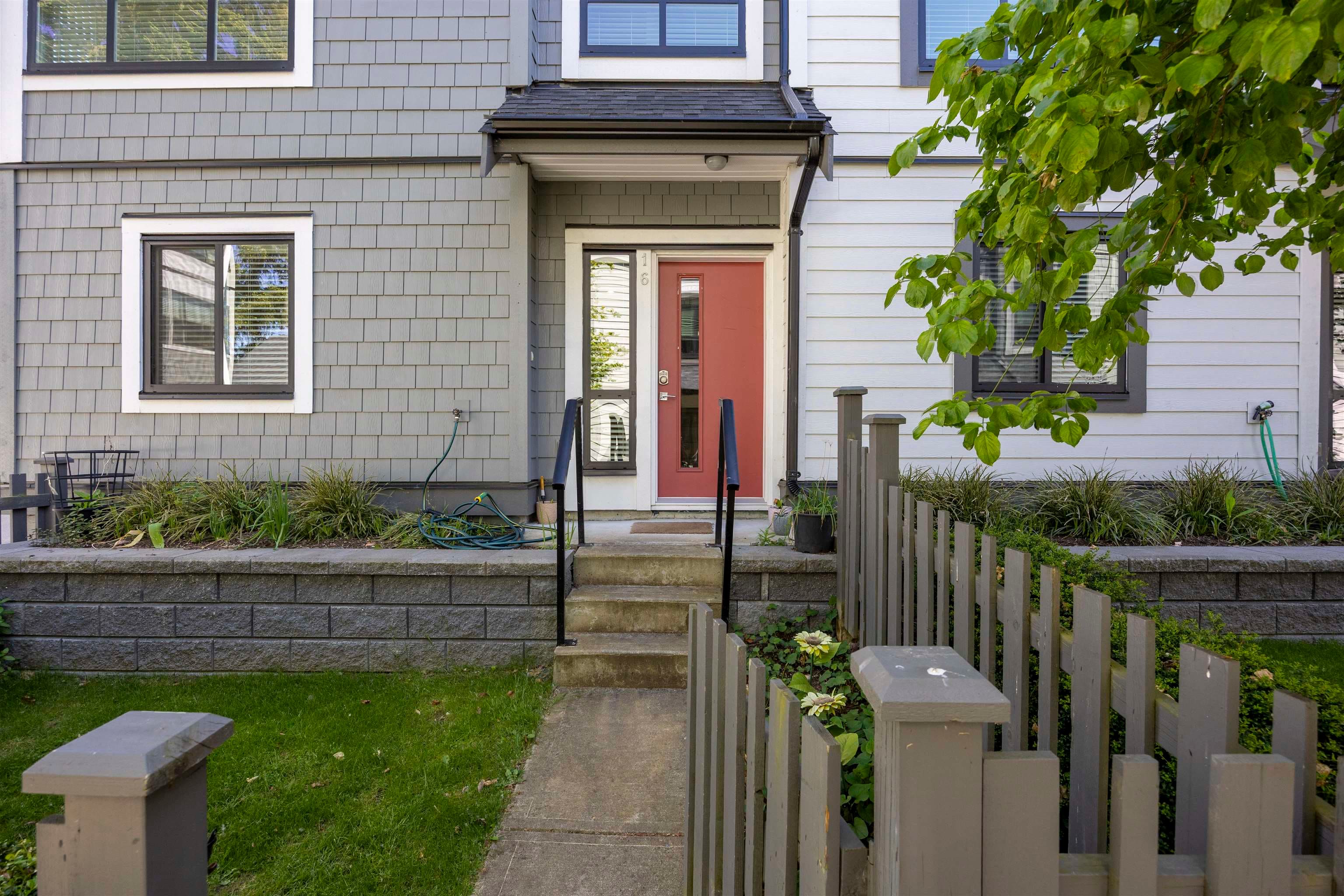 16 - 16760 25 Avenue, Surrey, V3Z 0W4 — photo 4