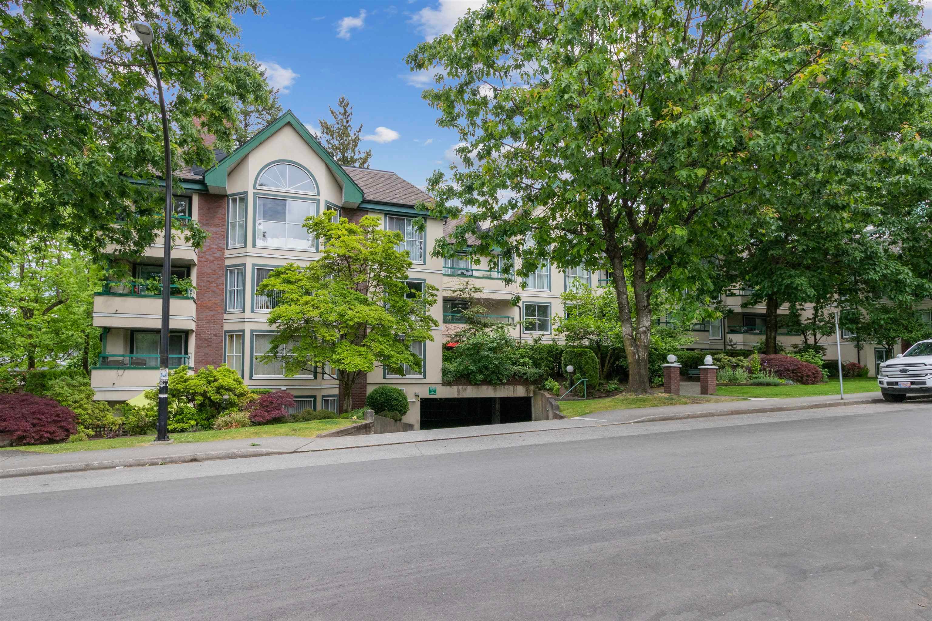 204 - 5656 Halley Avenue, Burnaby