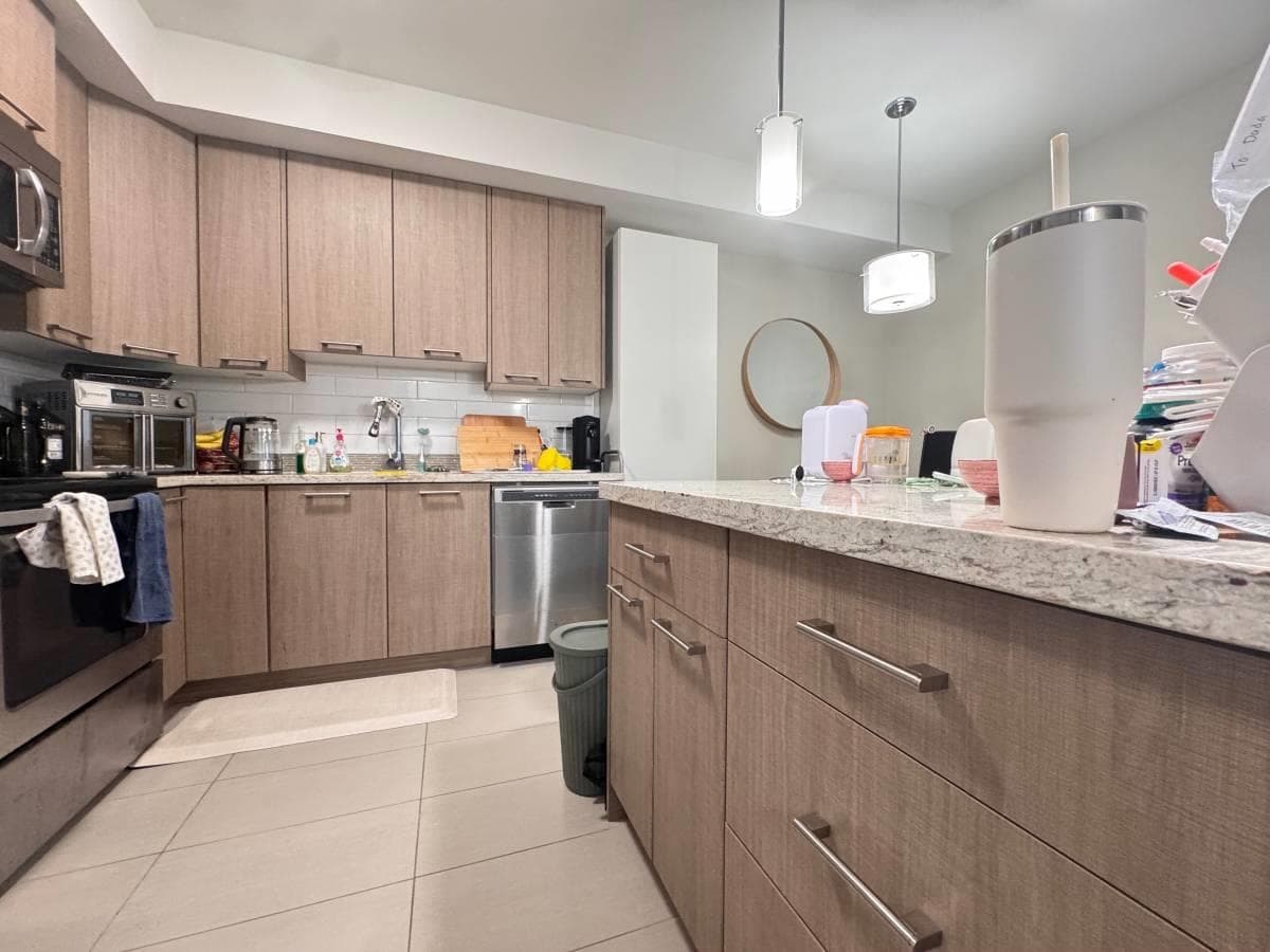 305 - 7377 14th Avenue, Burnaby, V3N 1Z7 — photo 2
