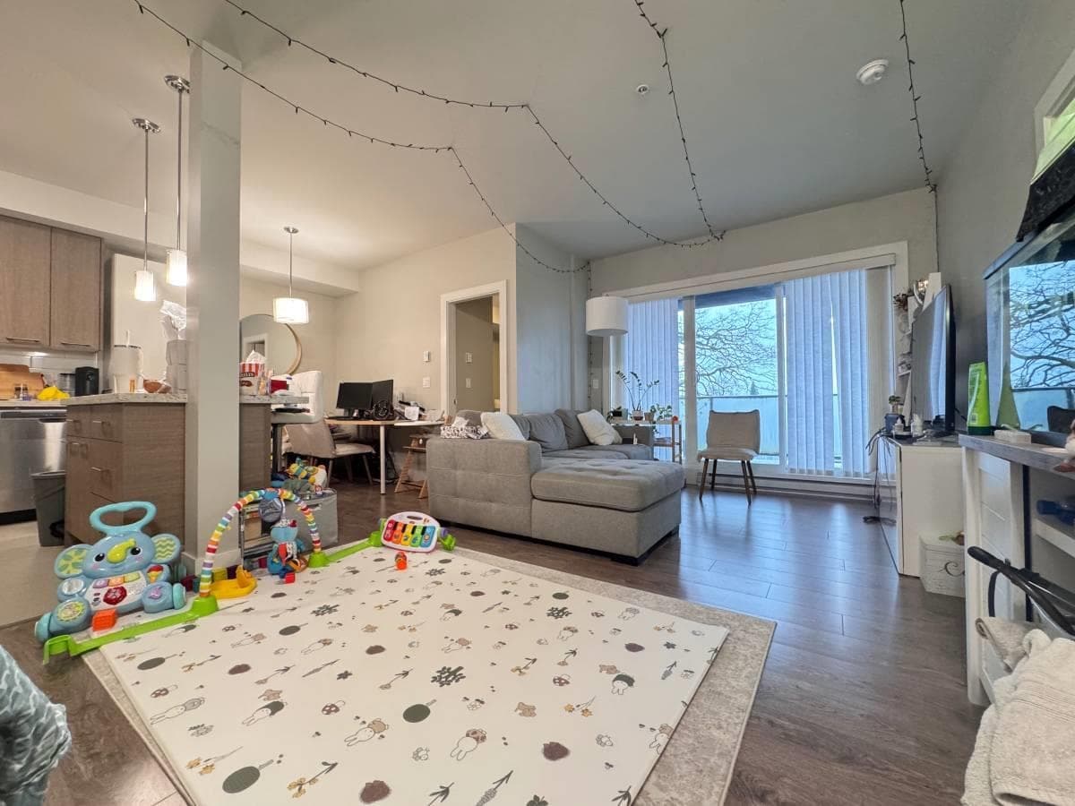 305 - 7377 14th Avenue, Burnaby, V3N 1Z7 — photo 1