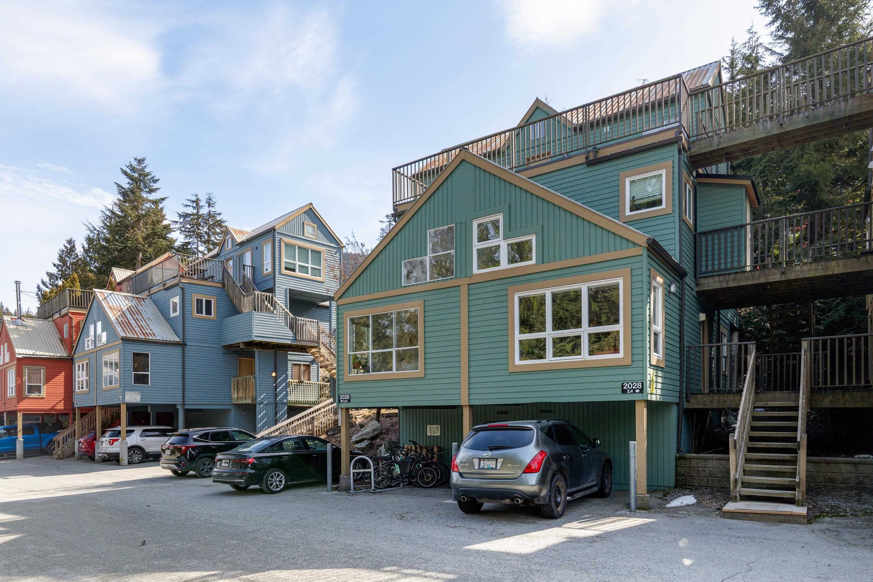 4 - 2028 Innsbruck Drive, Whistler