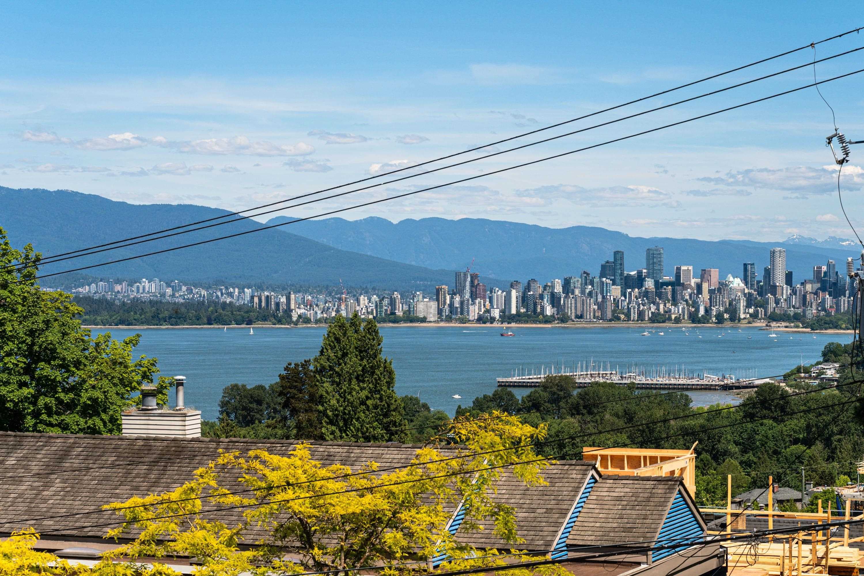 1937 Tolmie Street, Vancouver, V6R 4C1 — photo 2