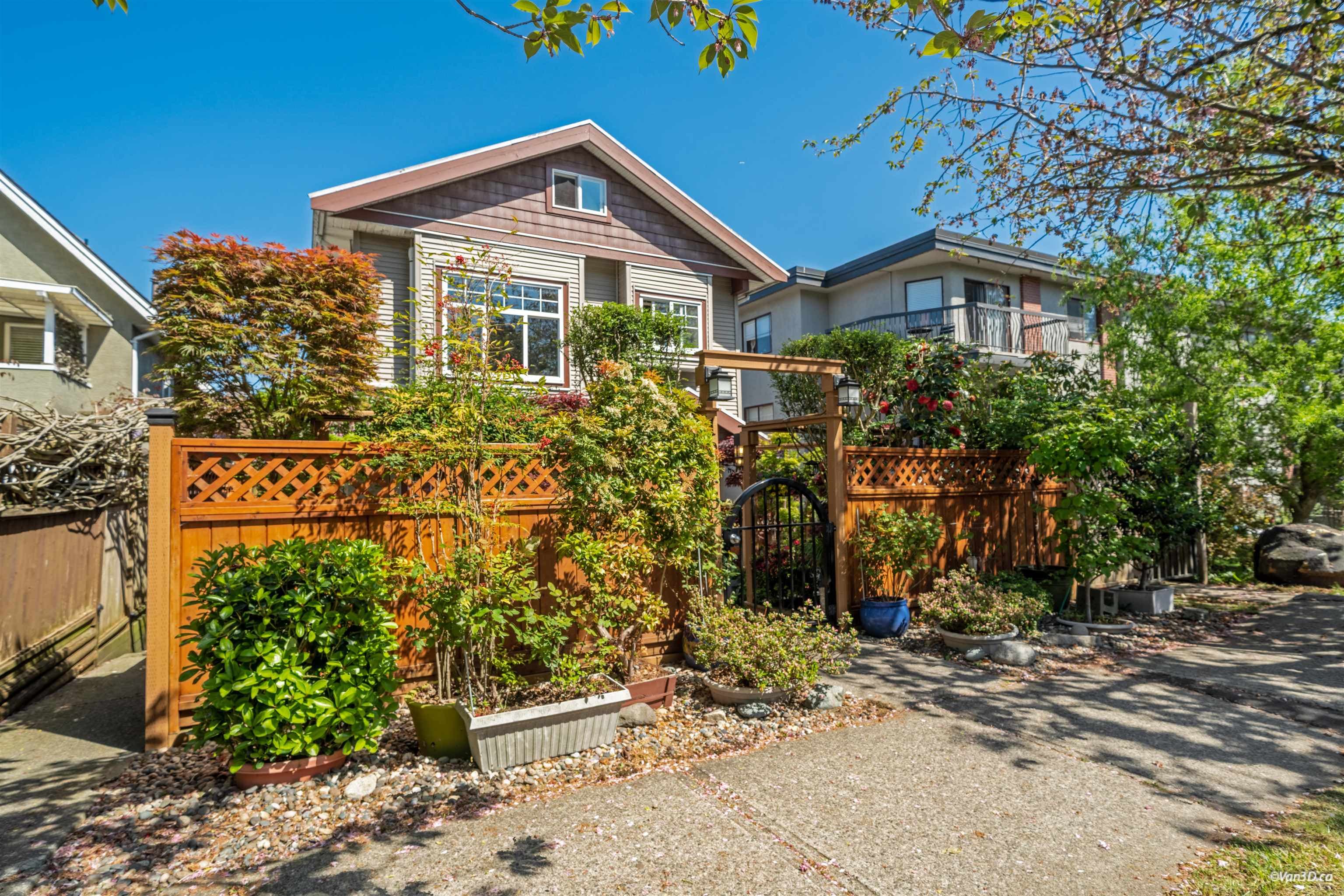 1023 E 8th Avenue, Vancouver, V5T 1V1 — photo 2