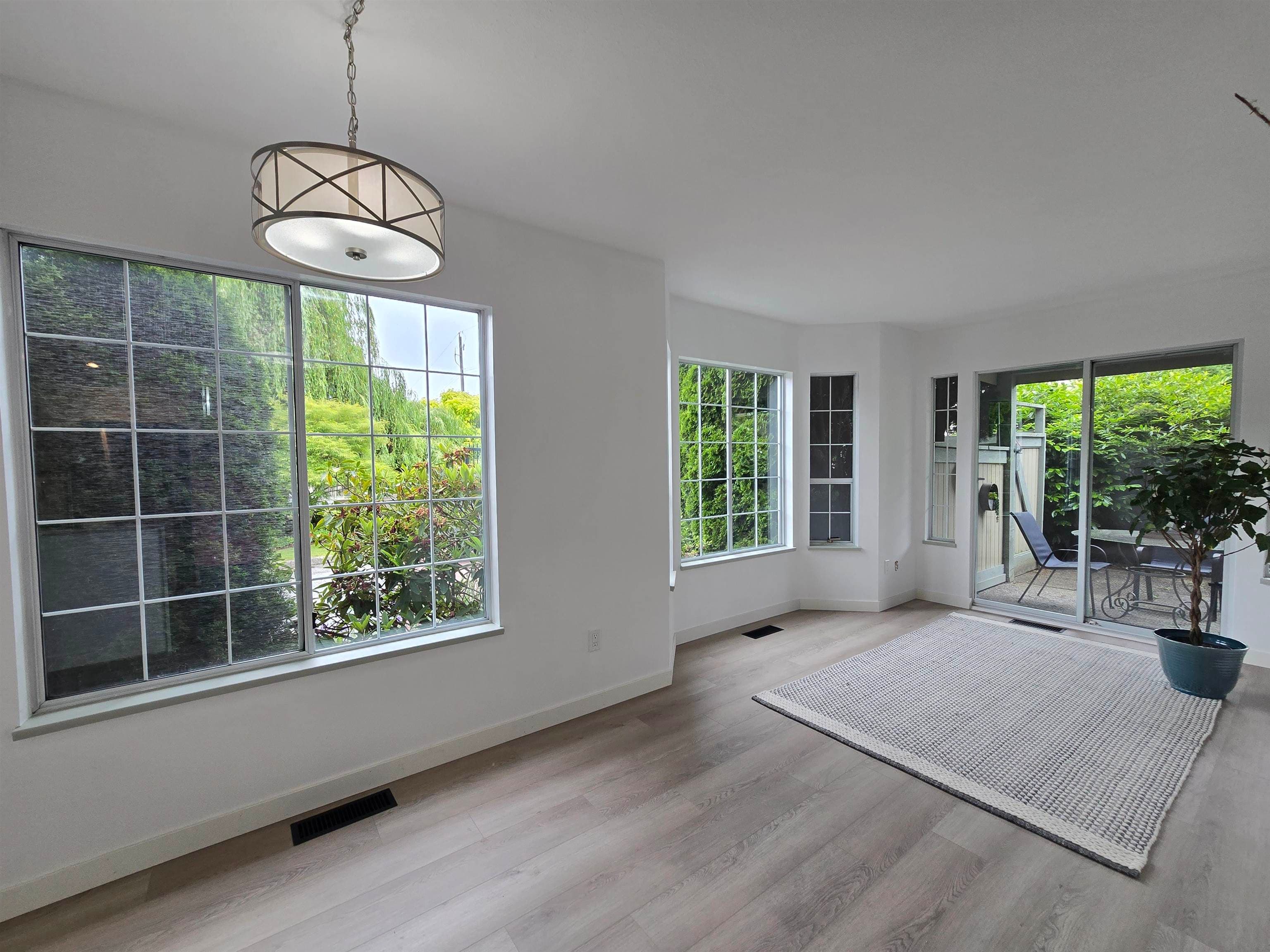 31 - 11502 Burnett Street, Maple Ridge