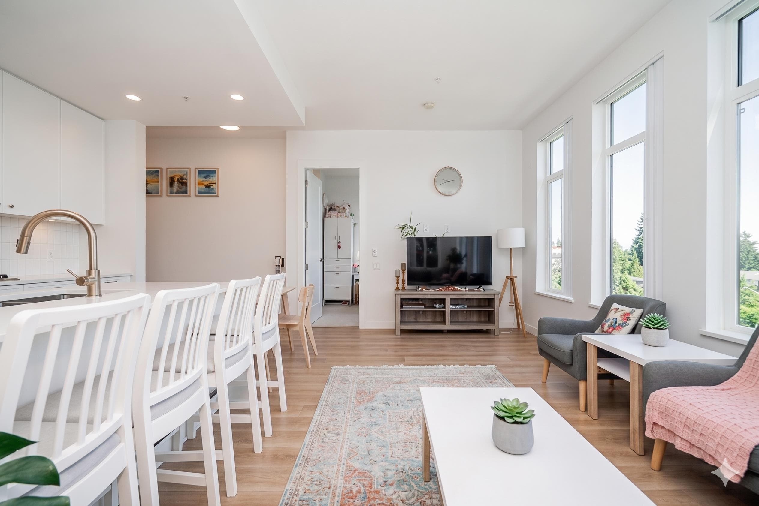 310 - 708 Edgar Avenue, Coquitlam, V3K 0H3 — photo 3
