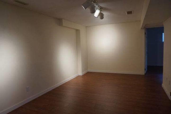 Lower - 122 Linden Court, Port Moody, V3H 5C2 — photo 5