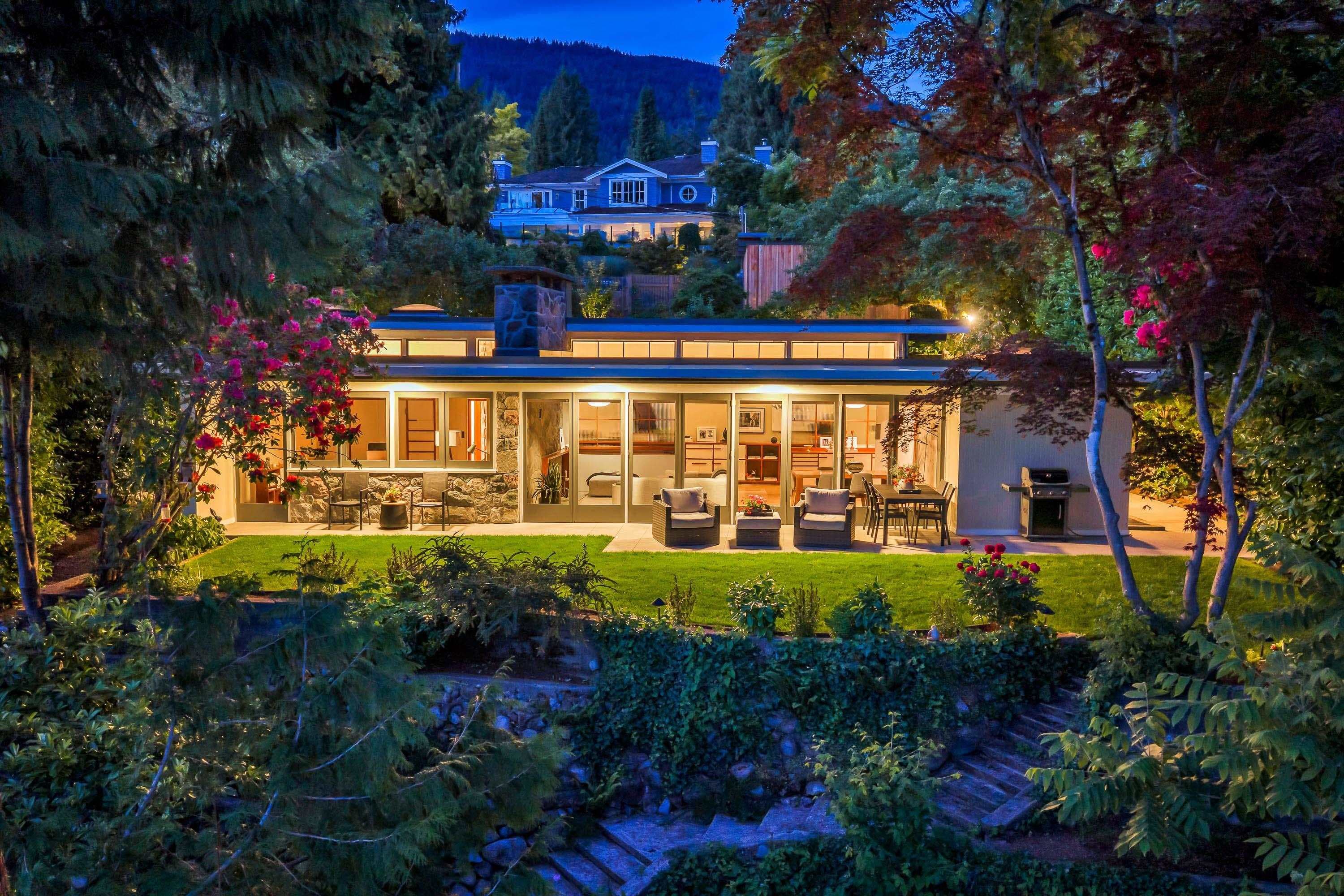2968 Mathers Crescent, West Vancouver