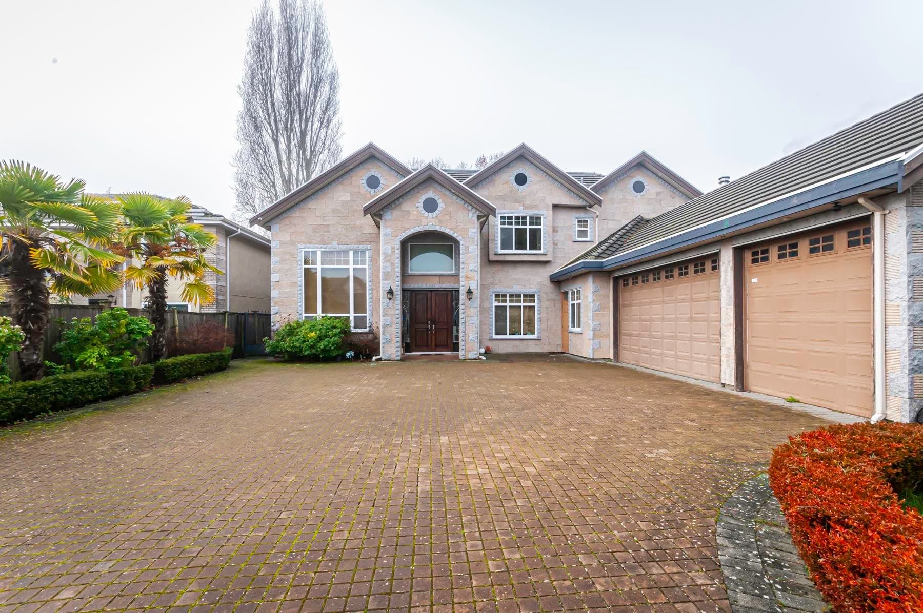 8151 Claybrook Road, Richmond, V7C 2L4 — photo 1