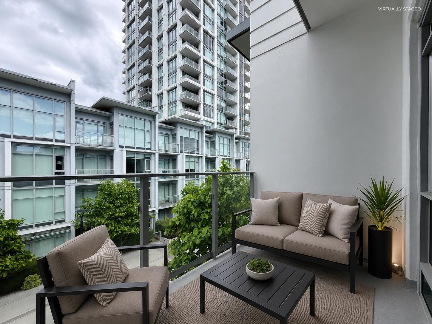 311 - 2381 Beta Avenue, Burnaby, V5C 0P7 — photo 2