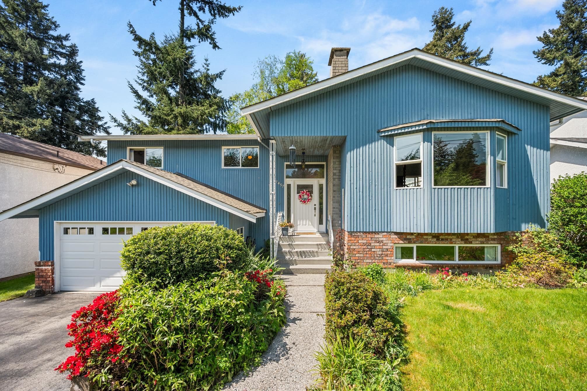7457 Minster Dr. West, Delta, V4C 4L8 — photo 1