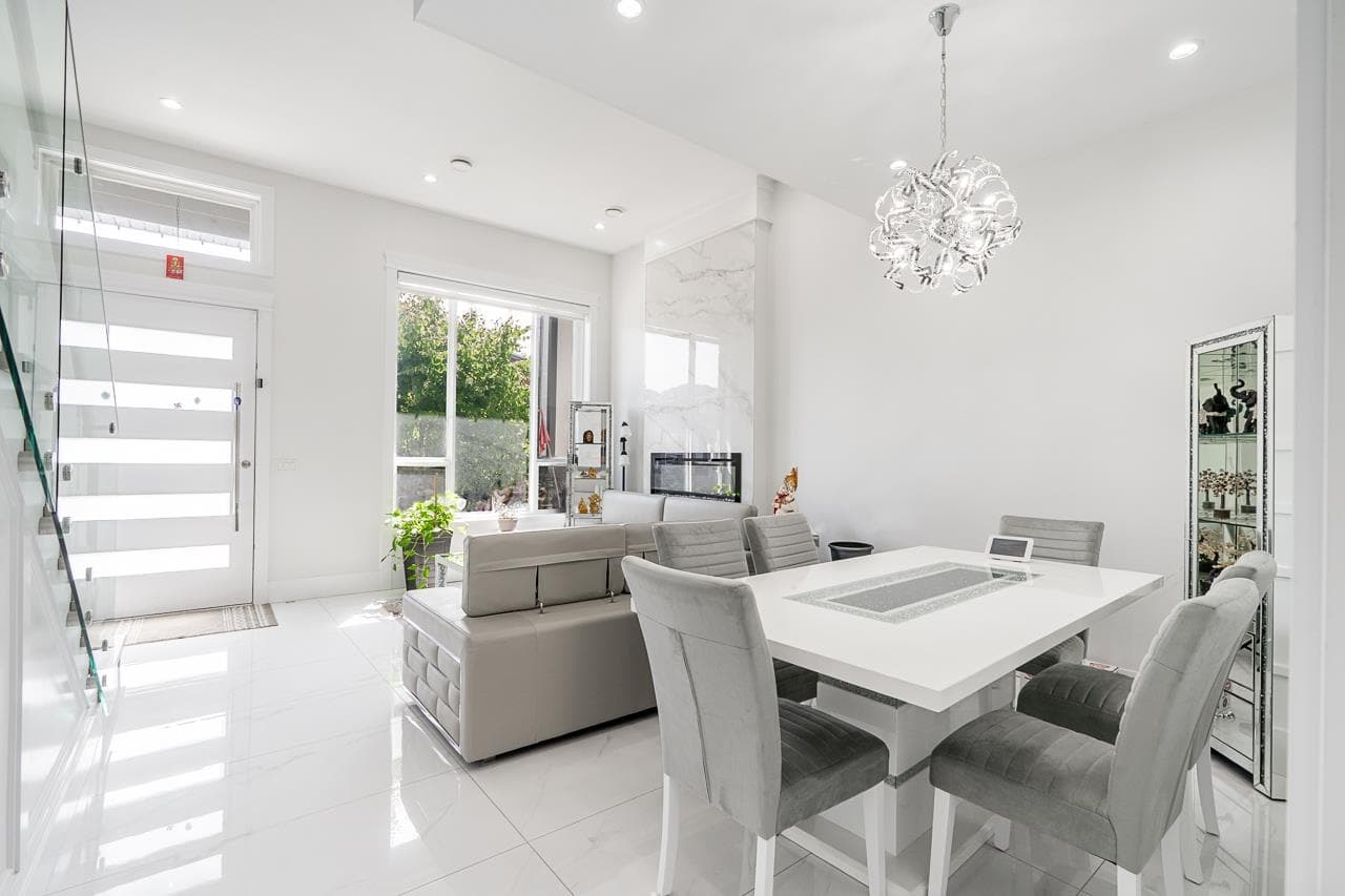 5921 140b Street, Surrey, V3X 0J3 — photo 4