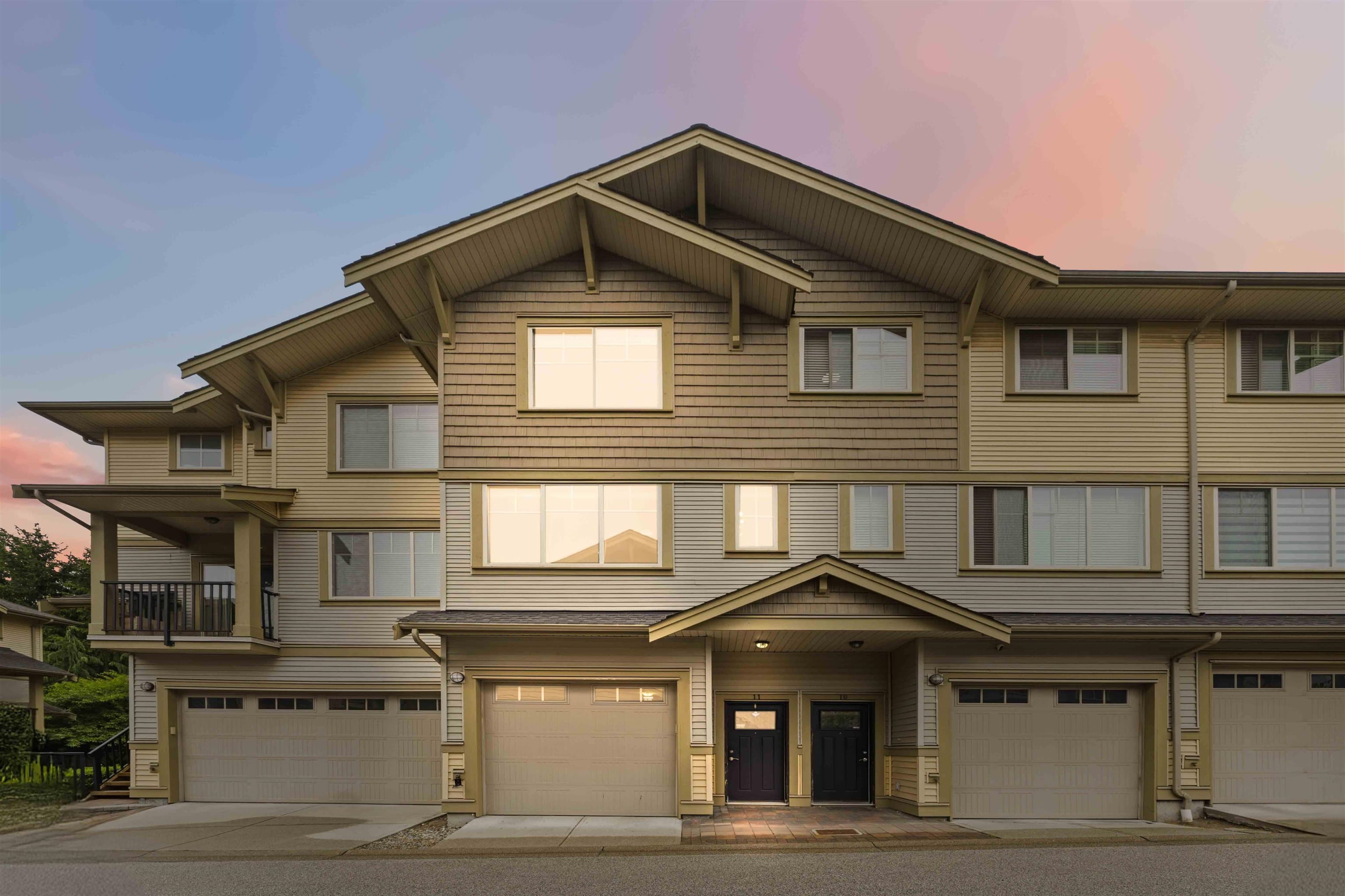 11 - 9533 130a Street, Surrey