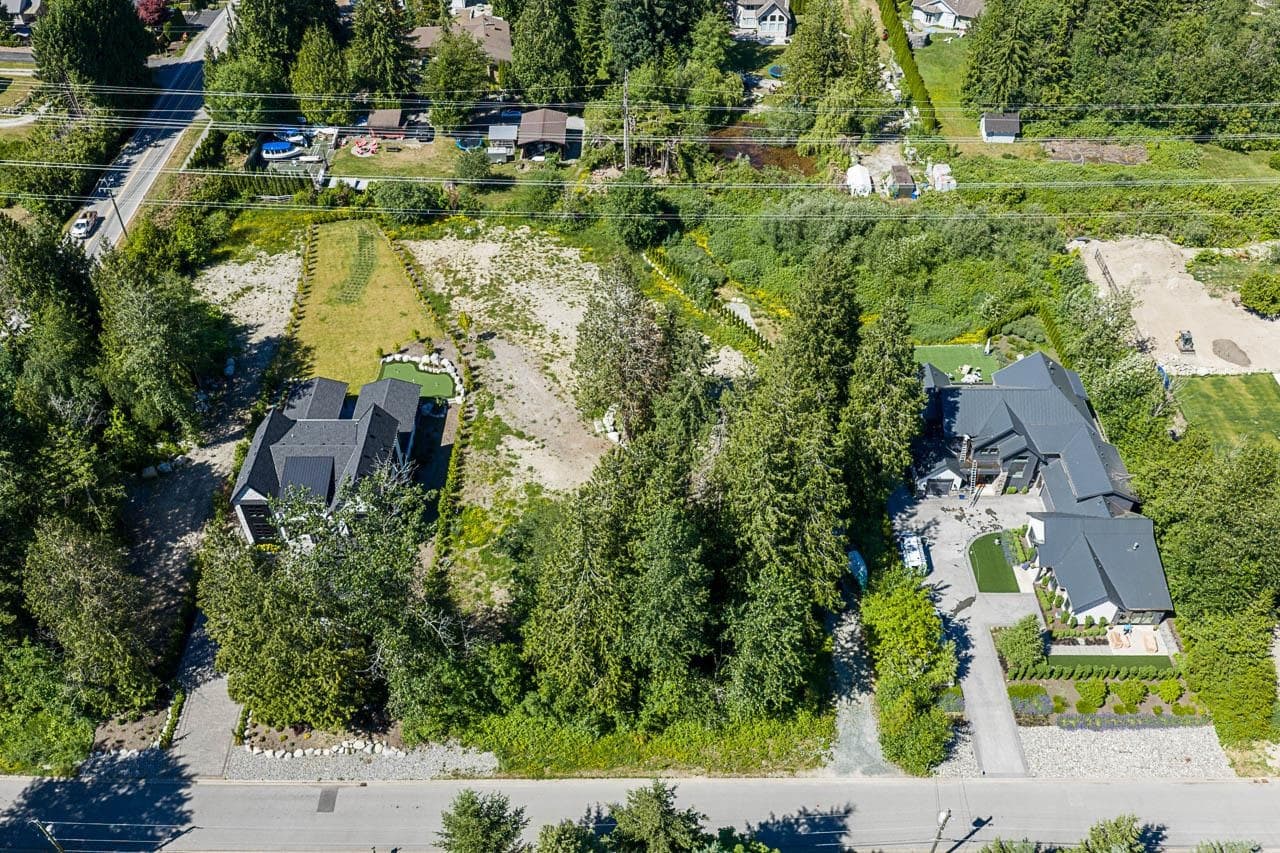 2575 Leggett Drive, Port Moody, V3H 4W9 — photo 2