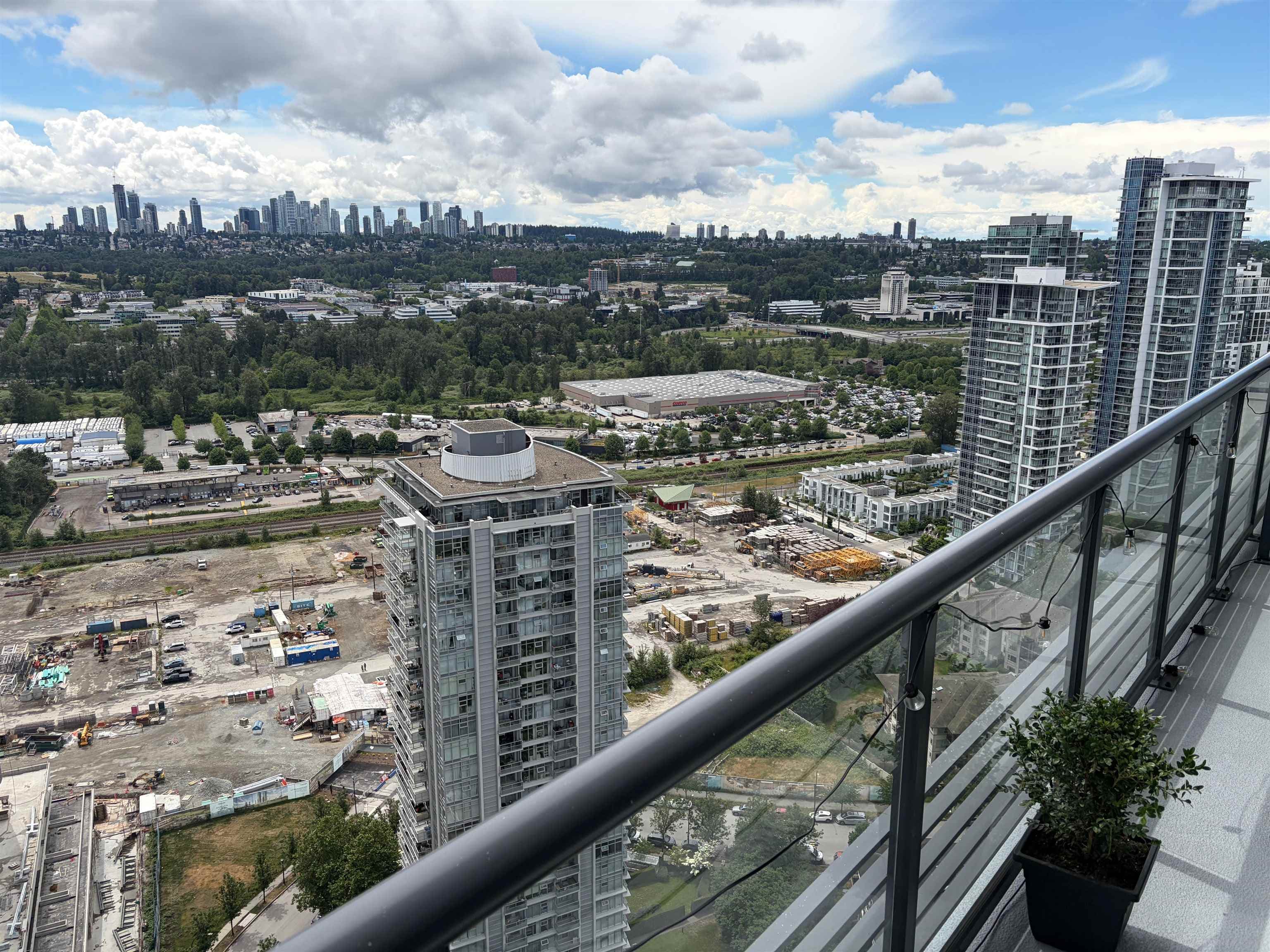 2711 - 4730 Lougheed Highway, Burnaby