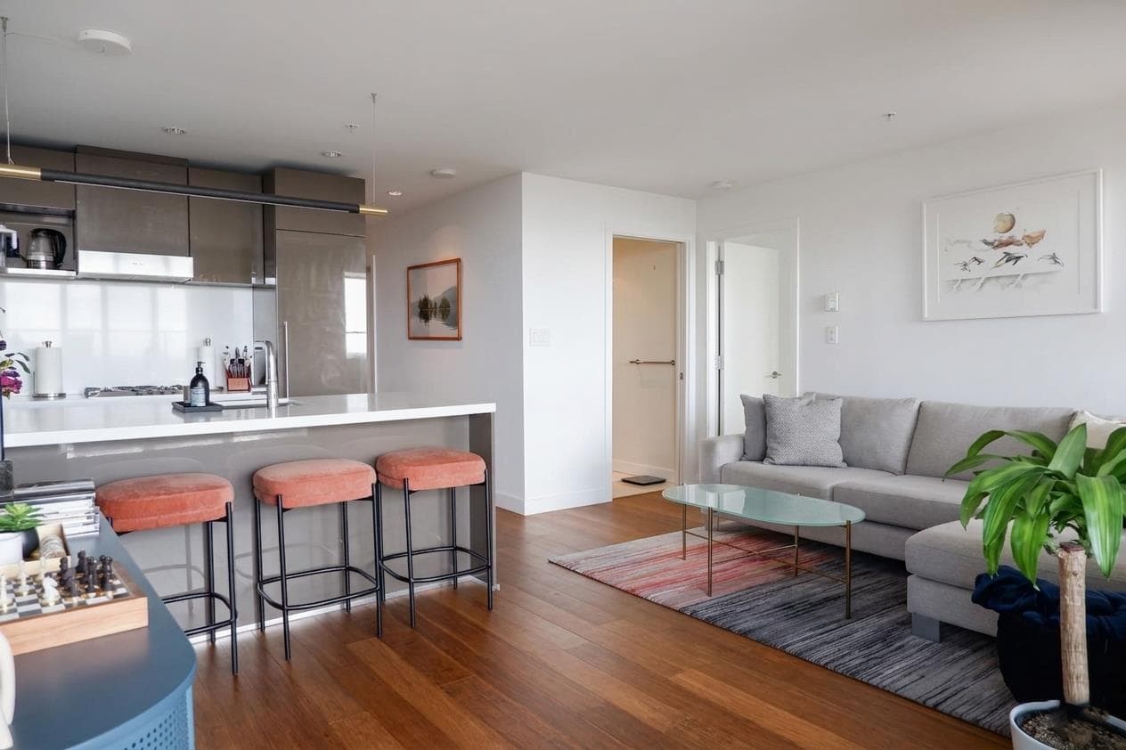 3801 - 777 Richards Street, Vancouver, V6B 0M6 — photo 1