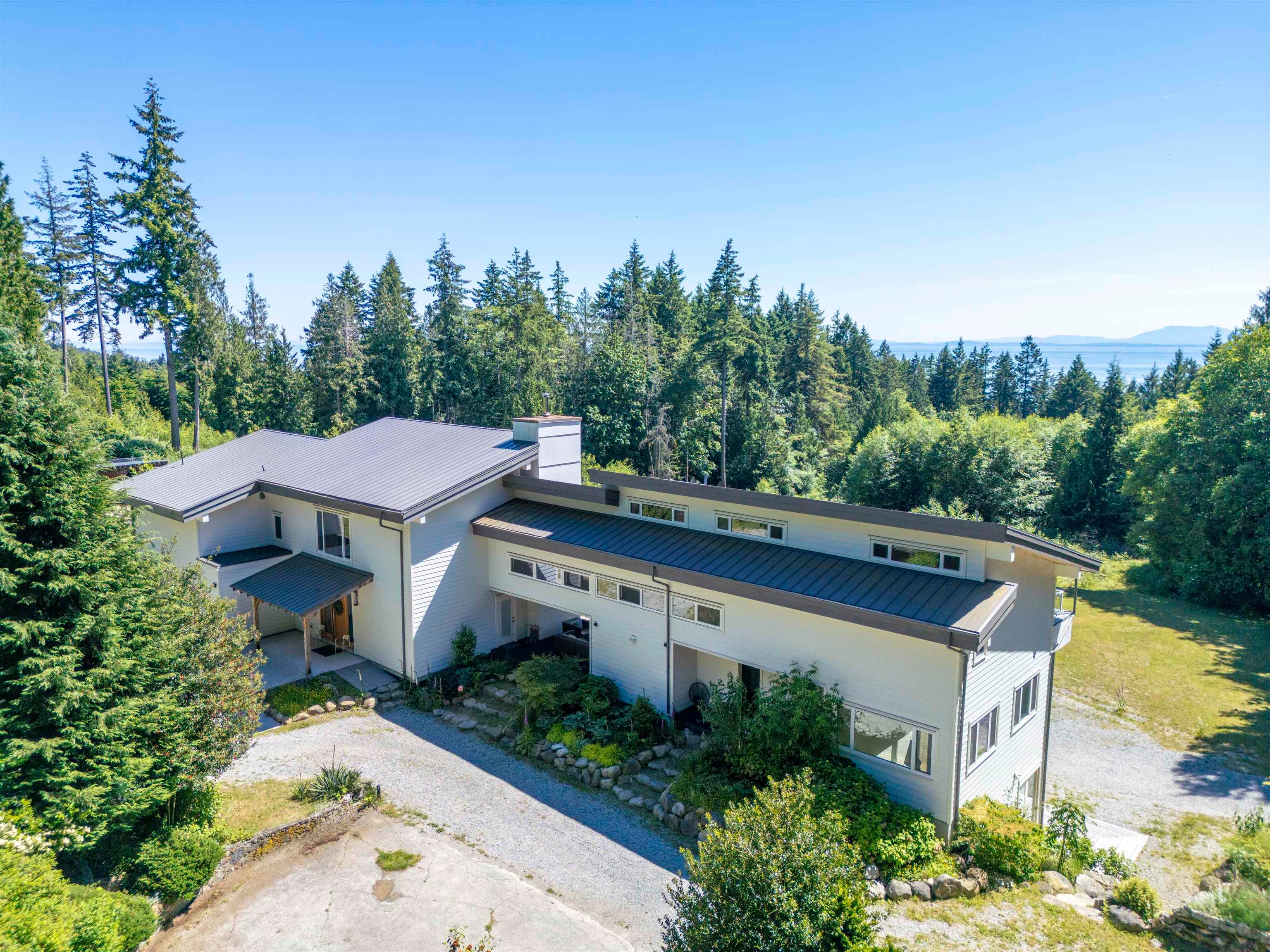 714 Sullivan Road, Roberts Creek, V0N 2W6 — photo 3