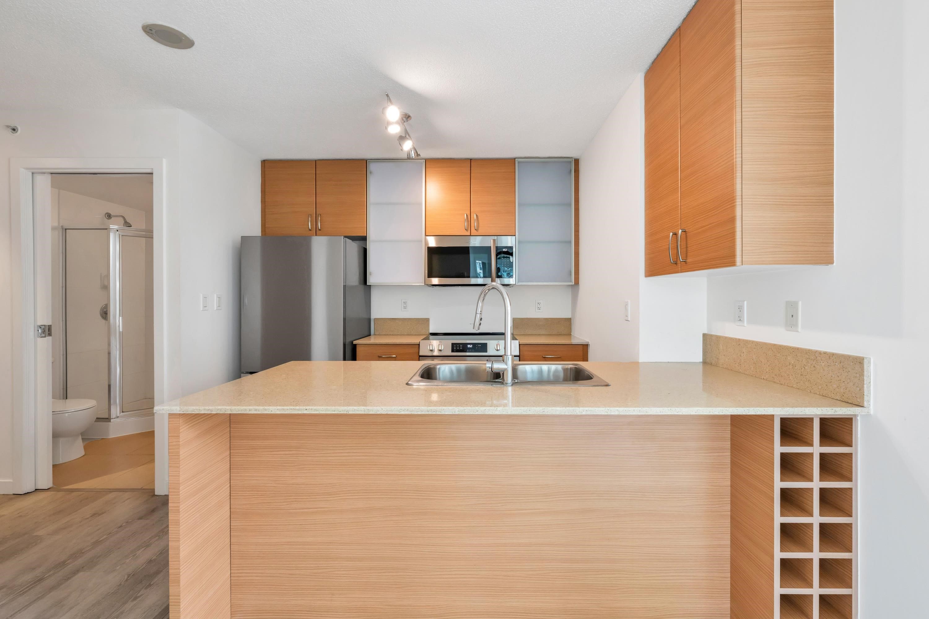 1601 - 928 Homer Street, Vancouver, V6B 1T7 — photo 4