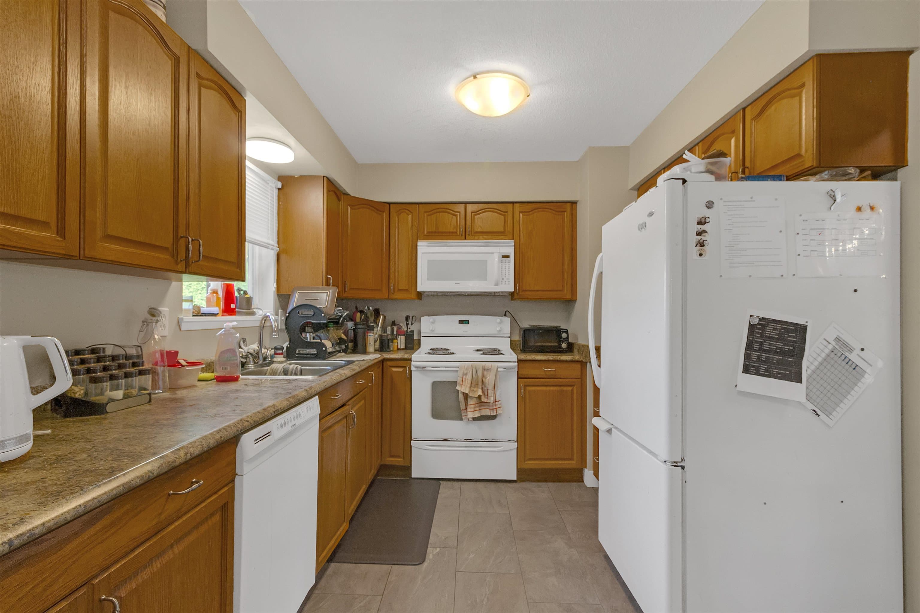 12209 221 Street, Maple Ridge, V2X 5T4 — photo 5