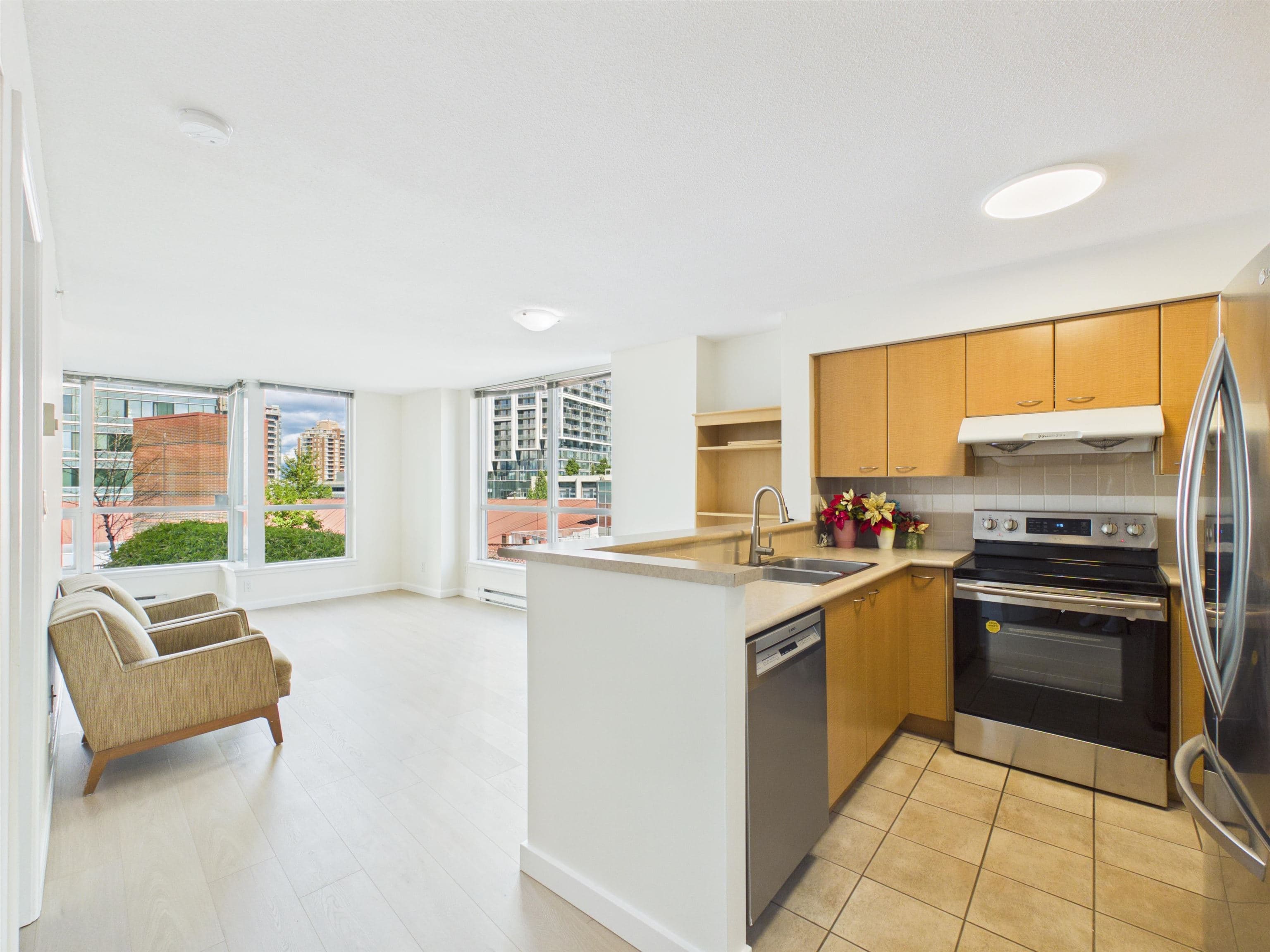 611 - 6028 Willingdon, Burnaby