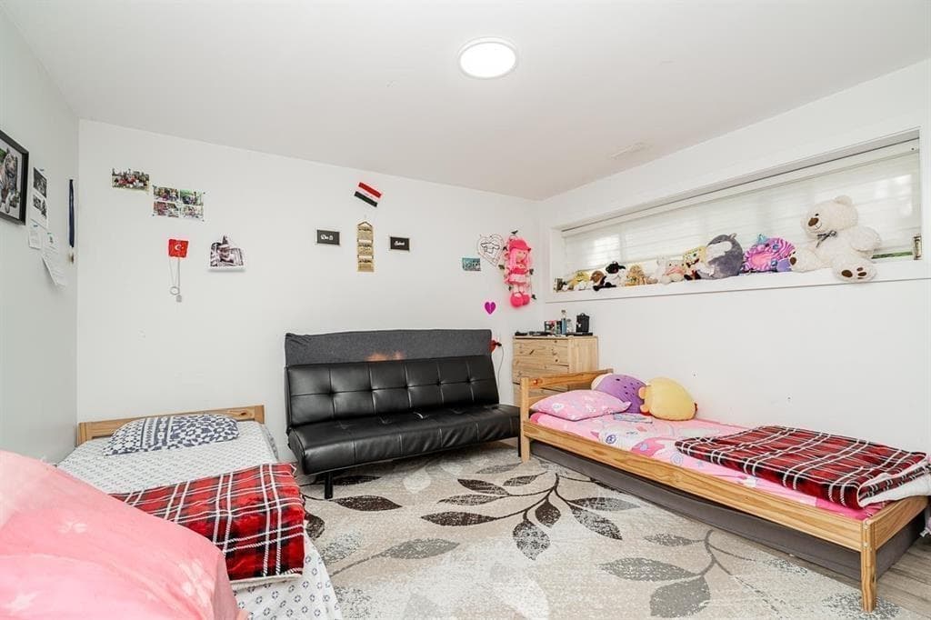 14125 75 Avenue, Surrey, V3W 2S9 — photo 5