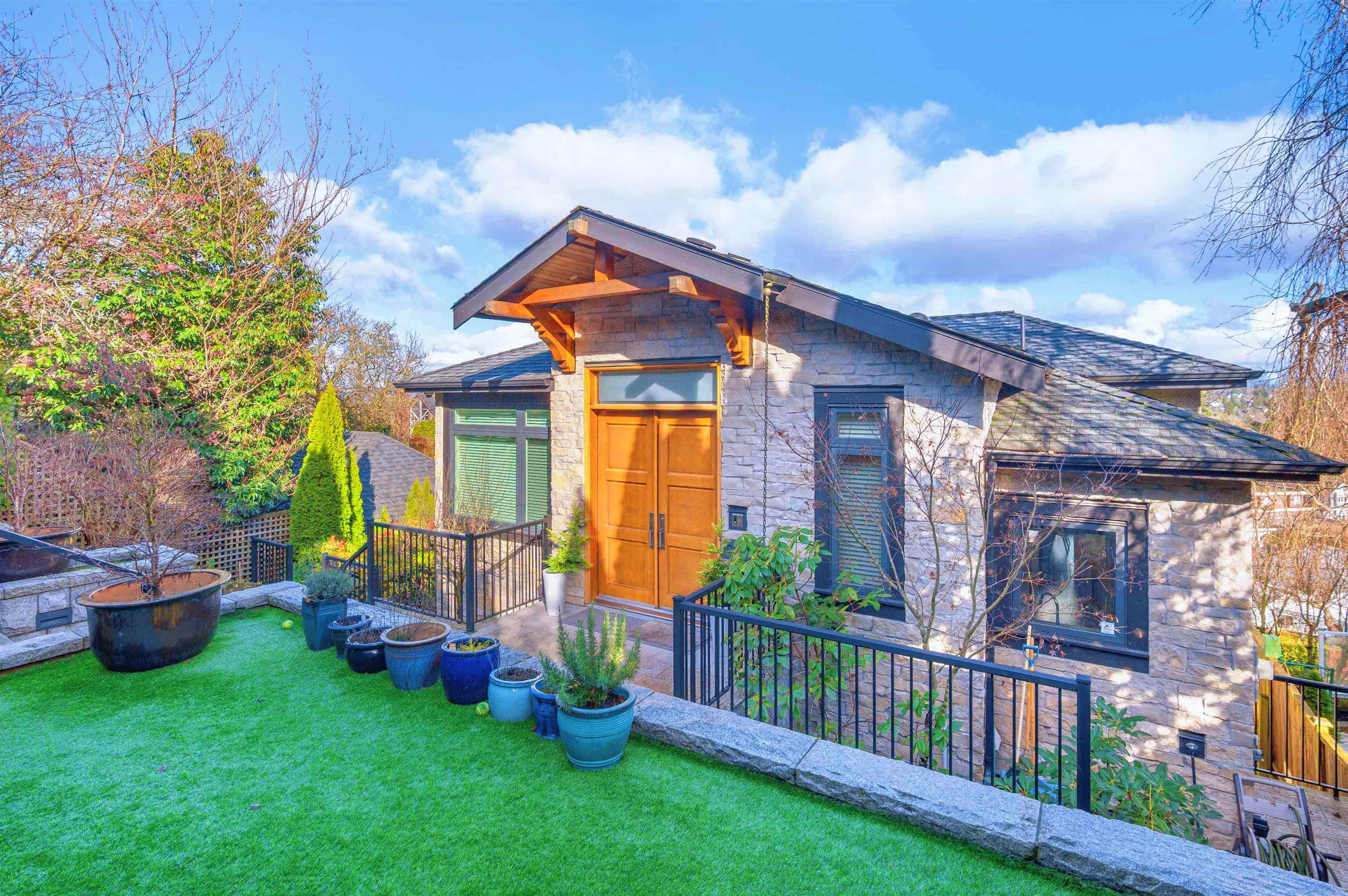 4578 Puget Drive, Vancouver, V6L 2V8 — photo 2