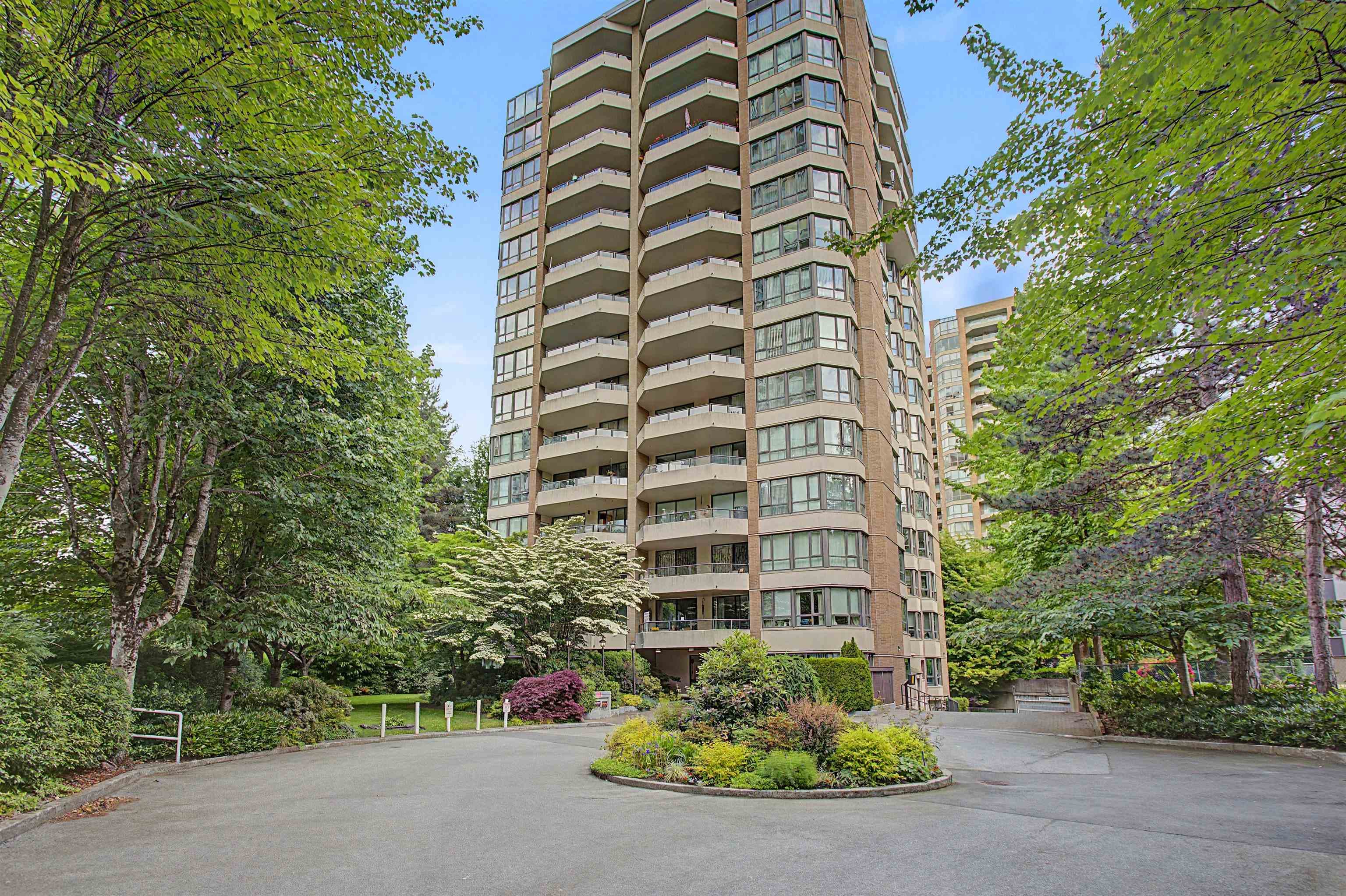 104 - 6152 Kathleen Avenue, Burnaby