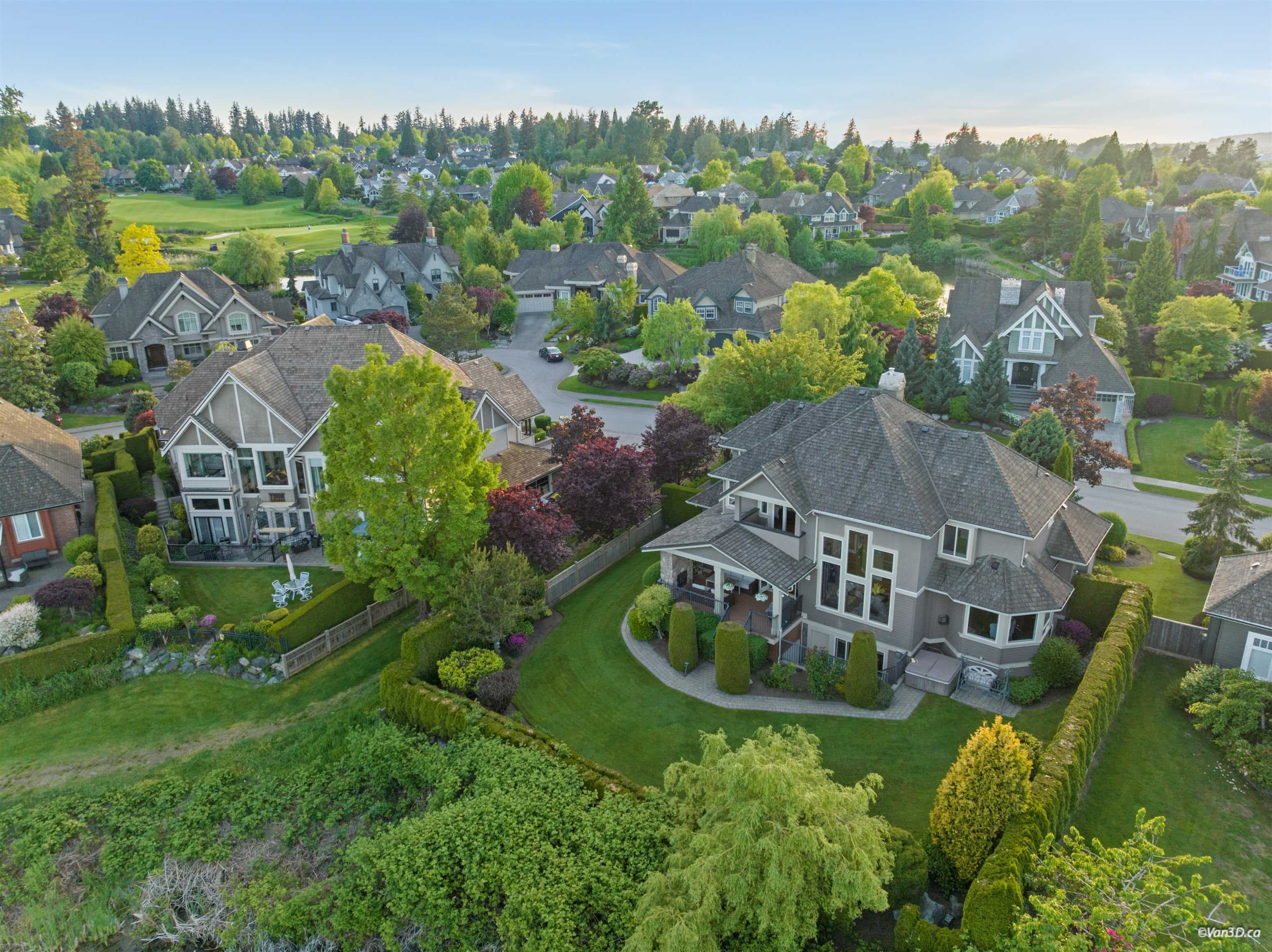 3928 159 Street, Surrey, V3Z 0Y3 — photo 2