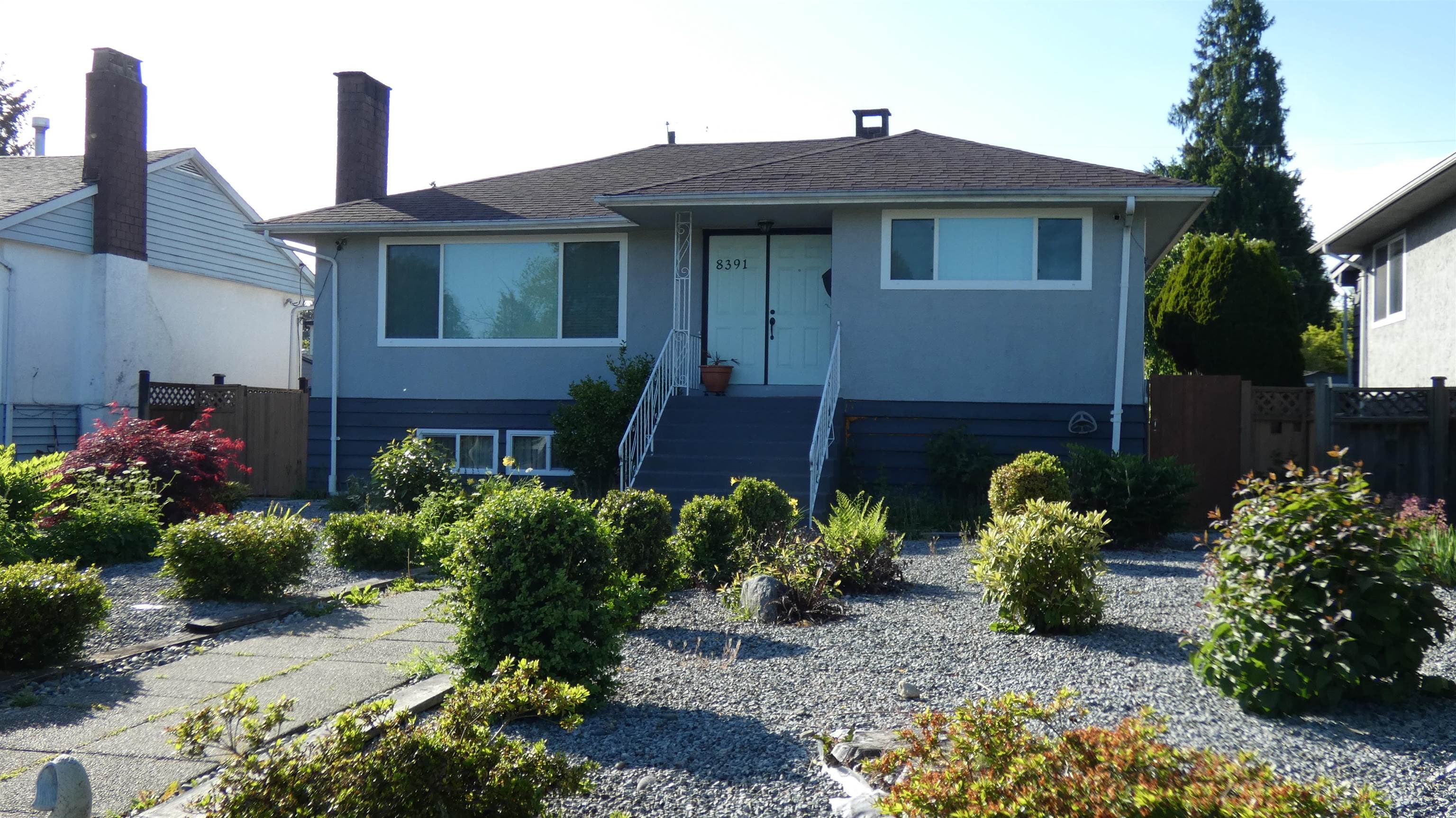 8391 11th Avenue, Burnaby, V3N 2P5 — photo 1