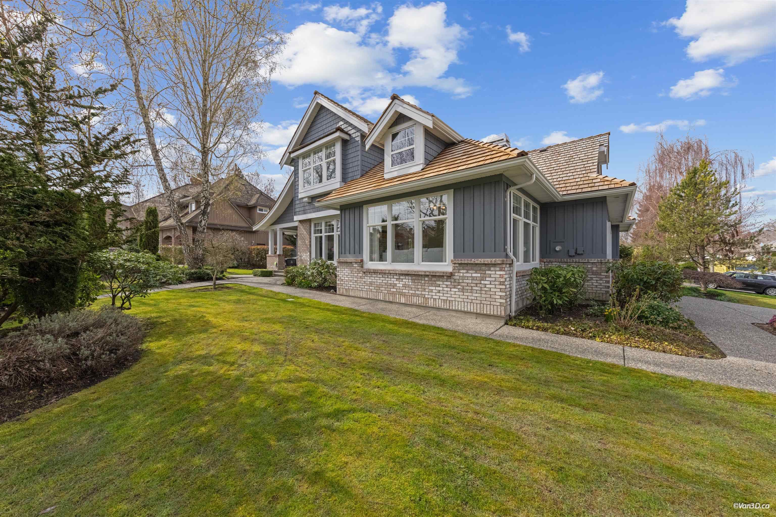 16330 Lincoln Woods Court, Surrey, V3Z 0J8 — photo 2