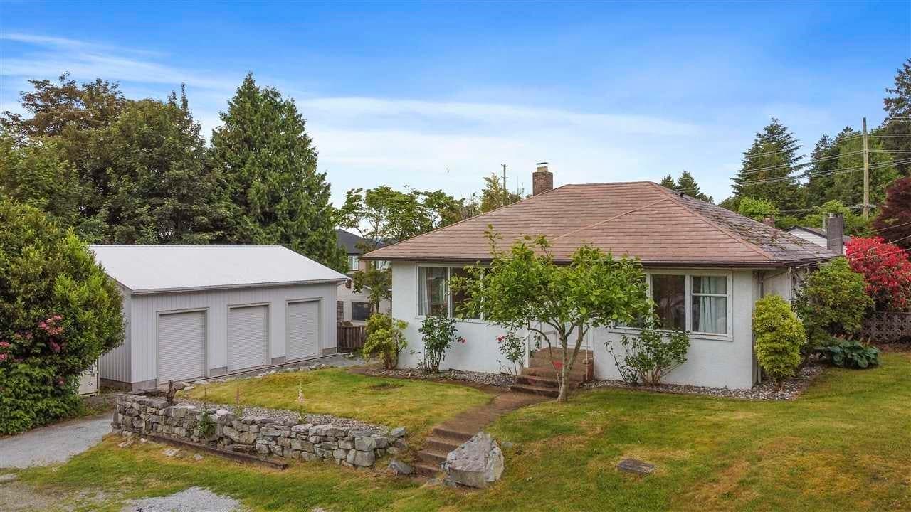 7489 Maple Street, Mission, V2V 3N8 — photo 1