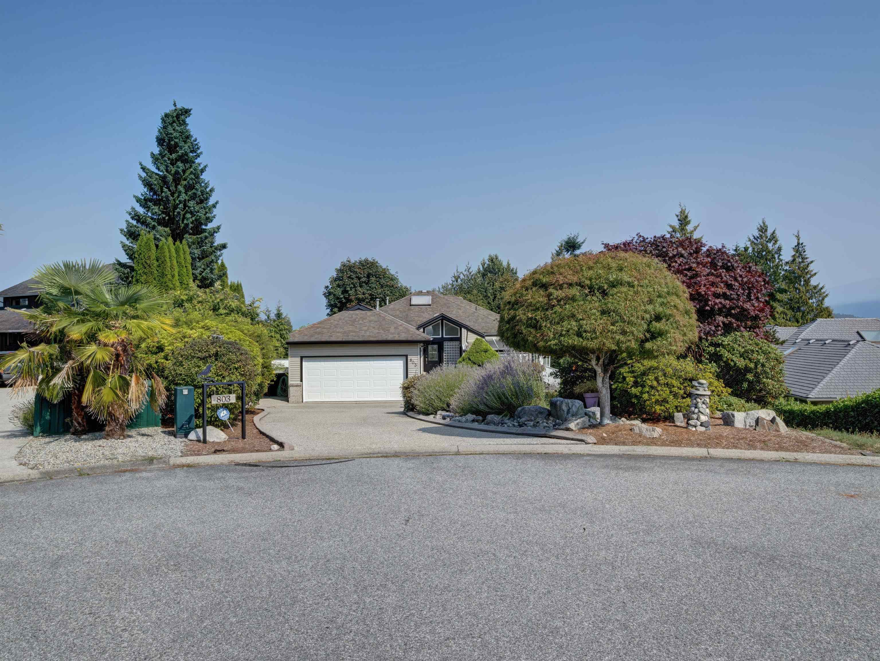 803 Oceanmount Boulevard, Gibsons