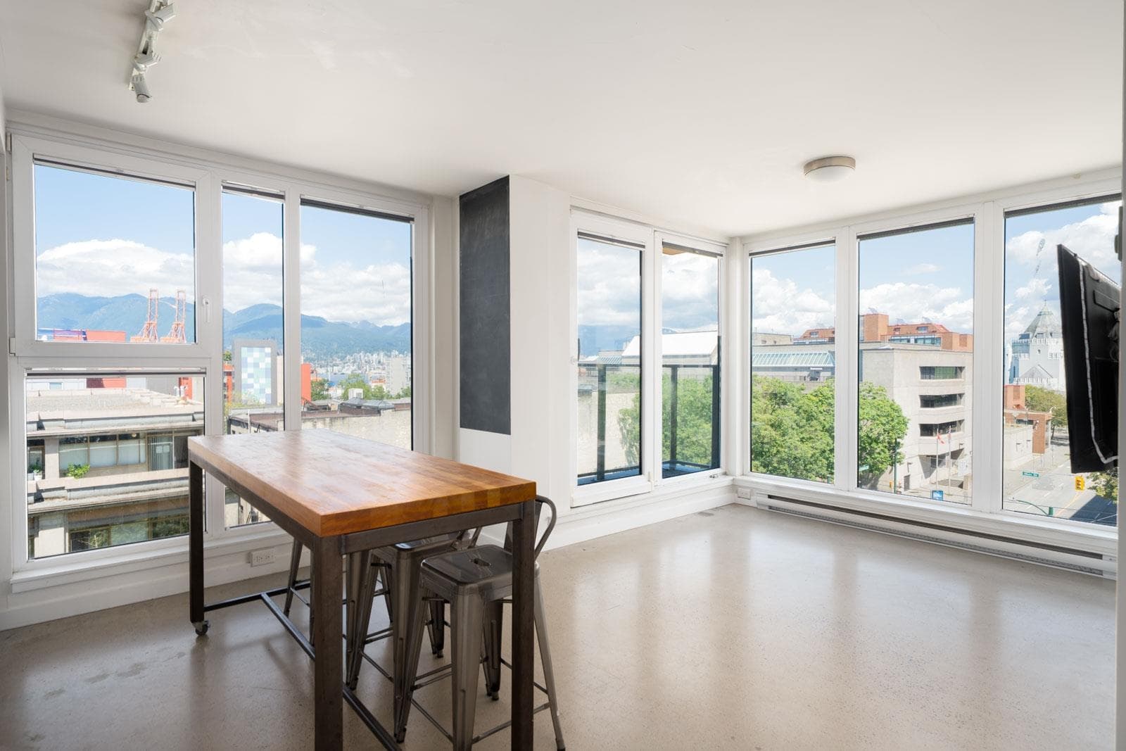 902 - 150 E Cordova Street, Vancouver, V6A 0E7 — photo 5