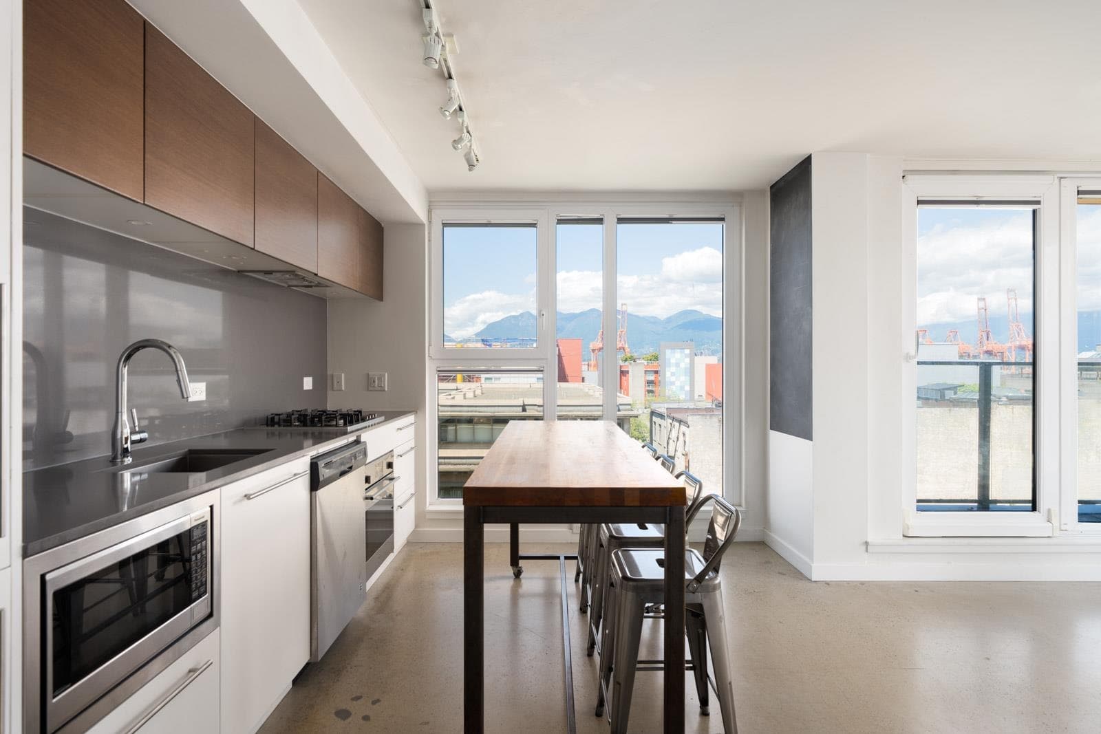 902 - 150 E Cordova Street, Vancouver, V6A 0E7 — photo 4