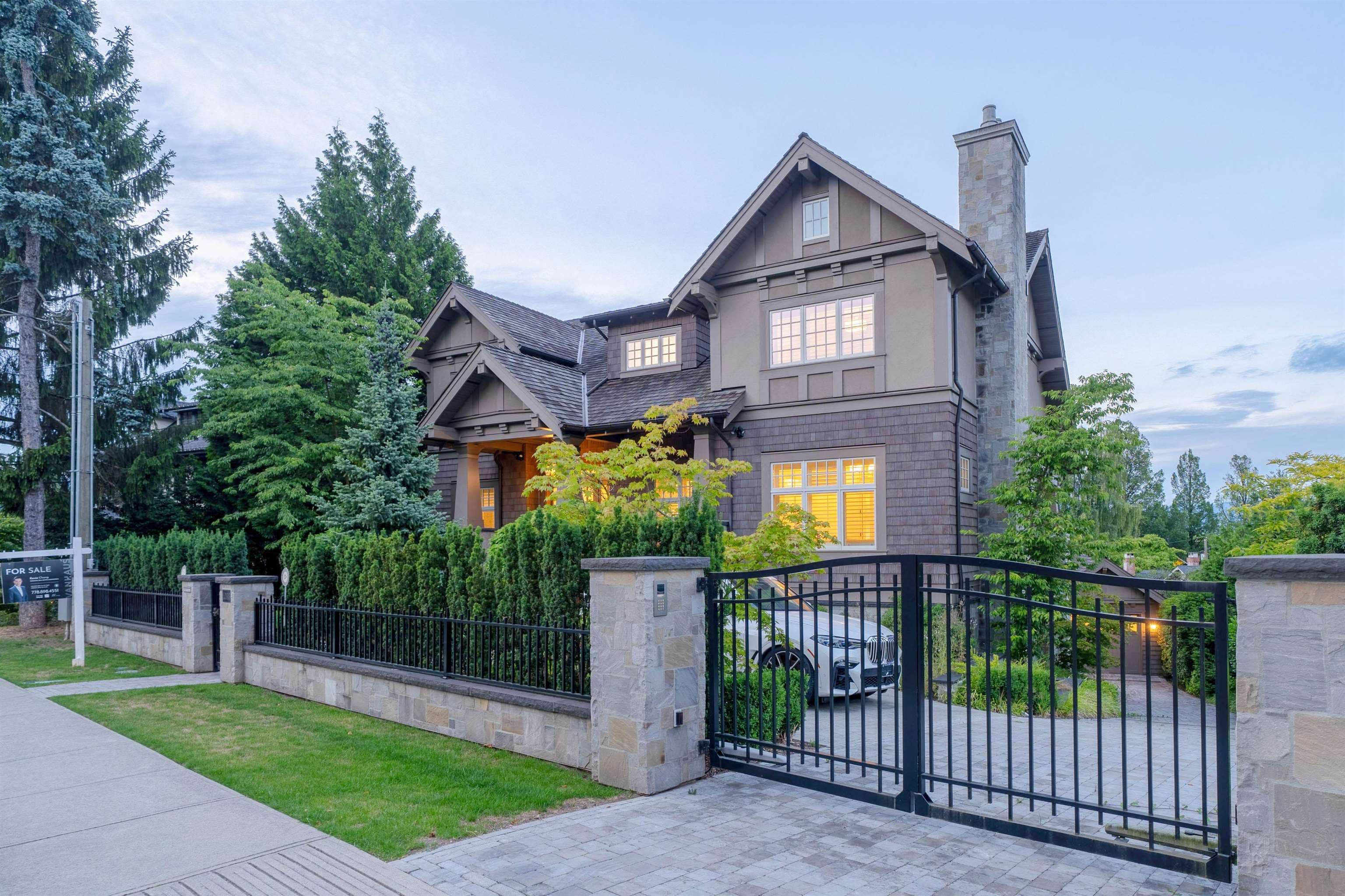 1093 Wolfe Avenue, Vancouver, V6H 1V9 — photo 3