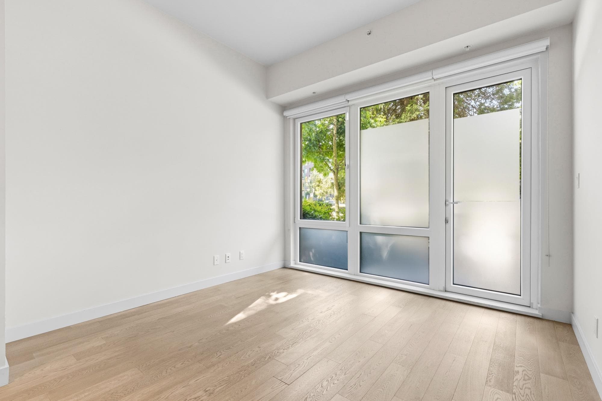 104 - 4488 Cambie Street, Vancouver, V5Y 0M2 — photo 3