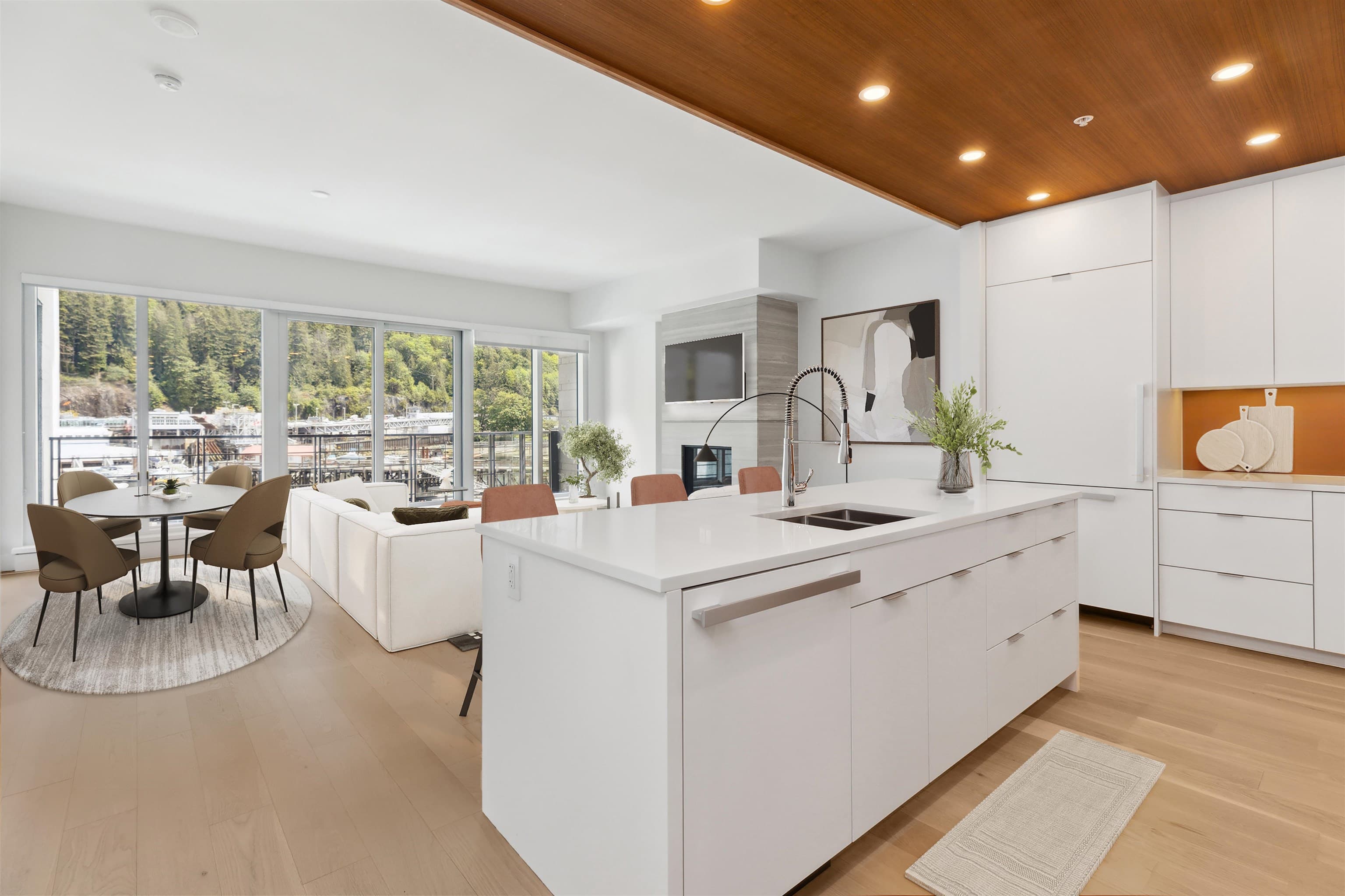 503 - 6707 Nelson Avenue, West Vancouver, V7W 0A4 — photo 2
