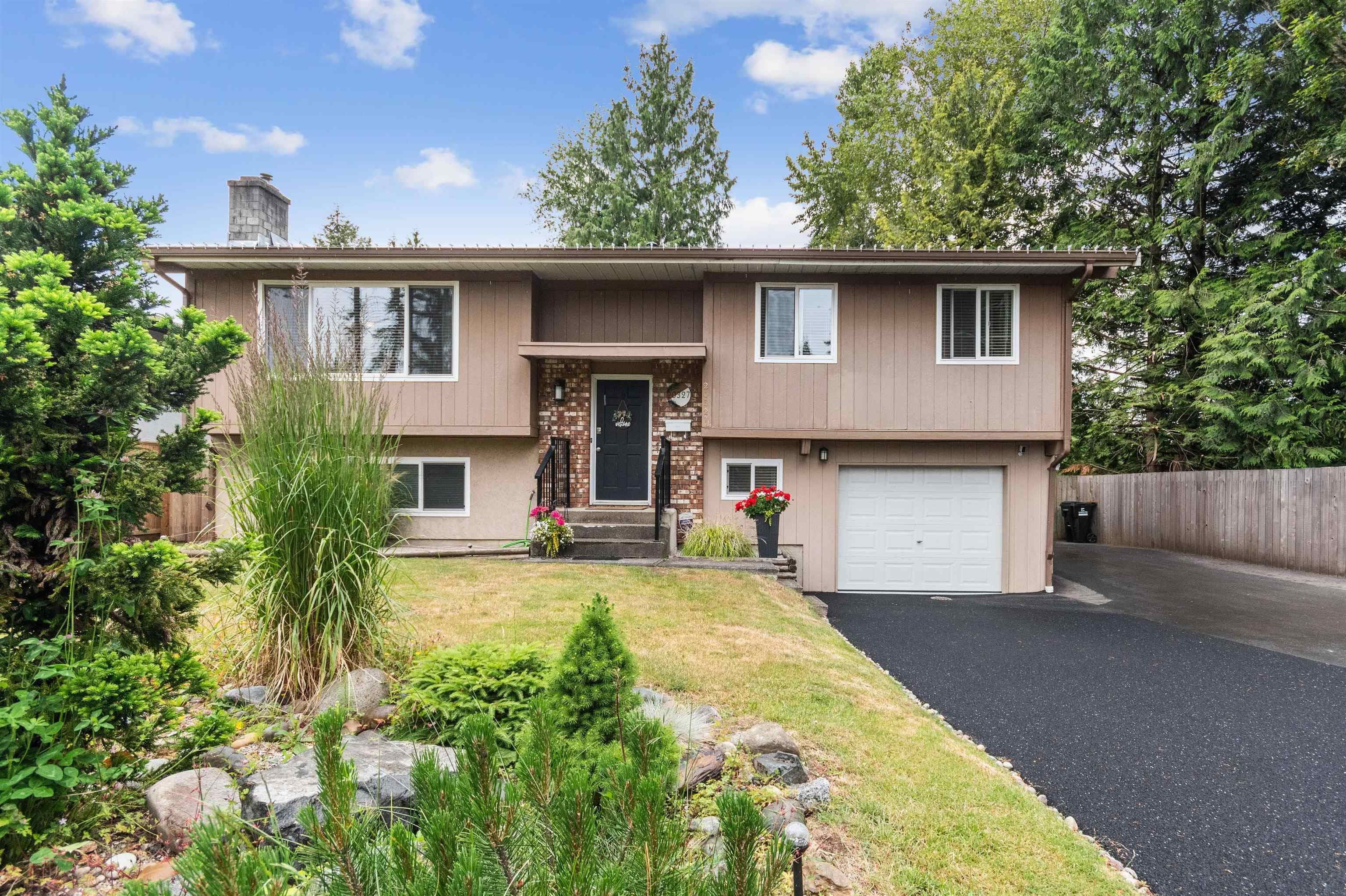 20327 44 Avenue, Langley
