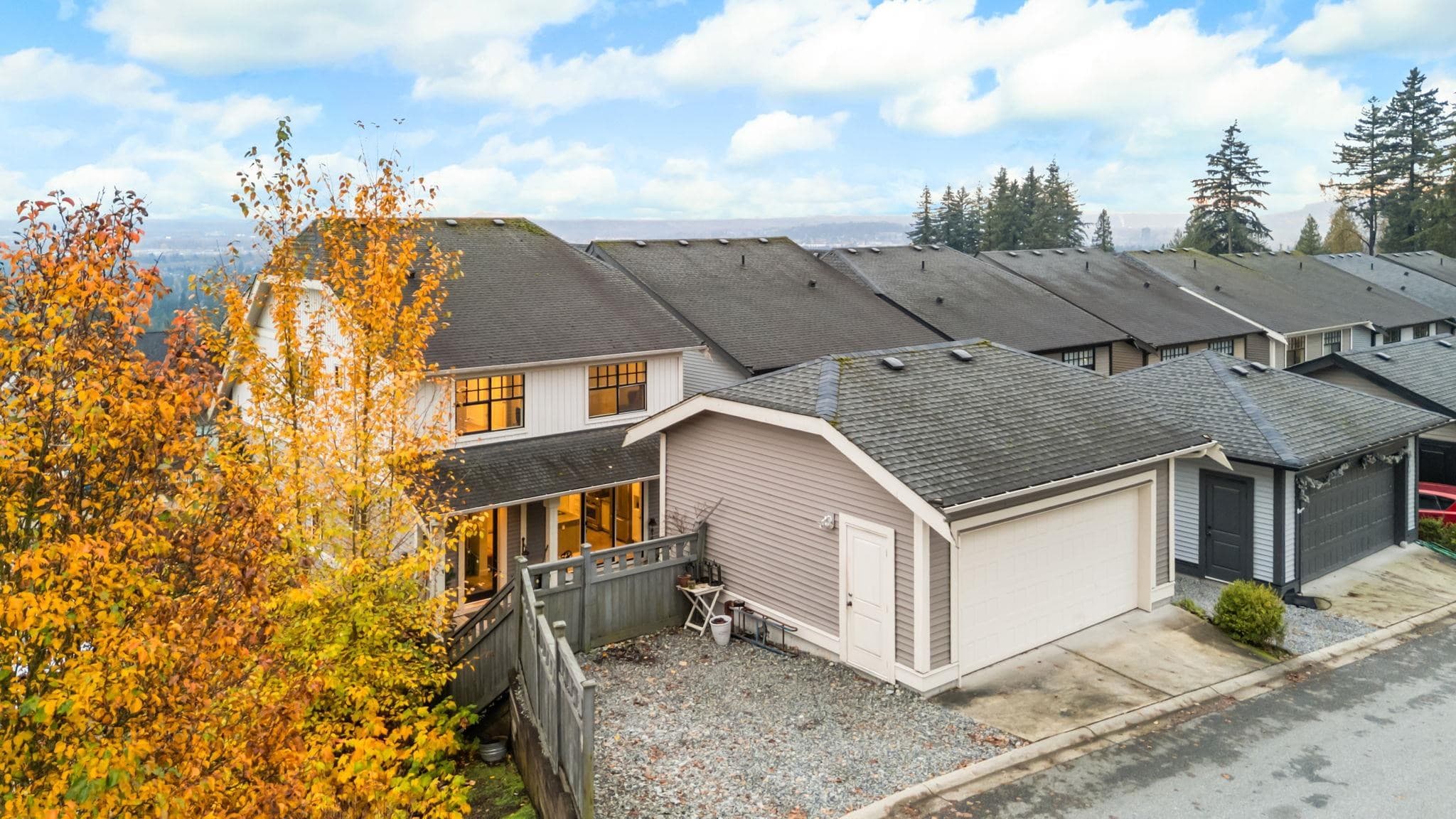 3499 David Avenue, Coquitlam, V3E 0H7 — photo 5