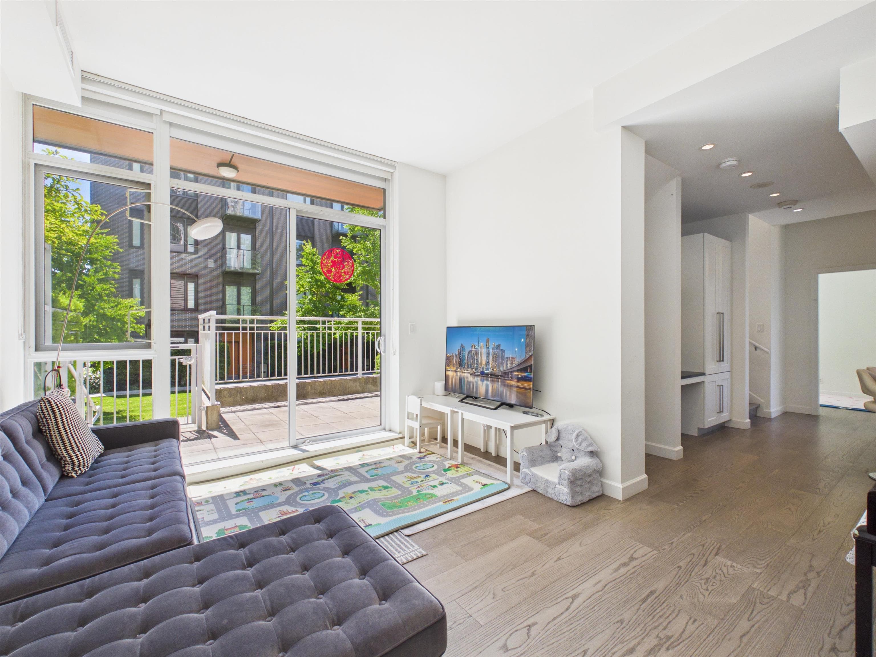 TH4 - 3355 Binning Road, Vancouver, V6S 0J1 — photo 3