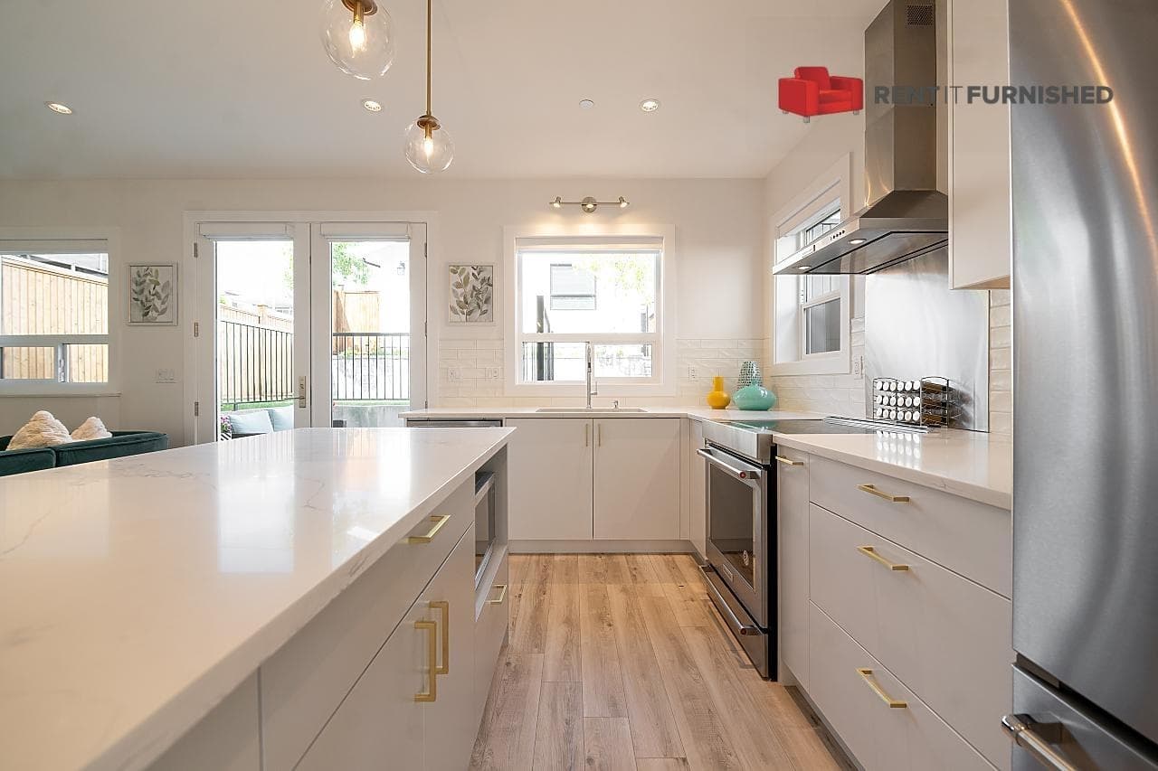 3143 E 8th Avenue, Vancouver, V5M 1X5 — photo 5
