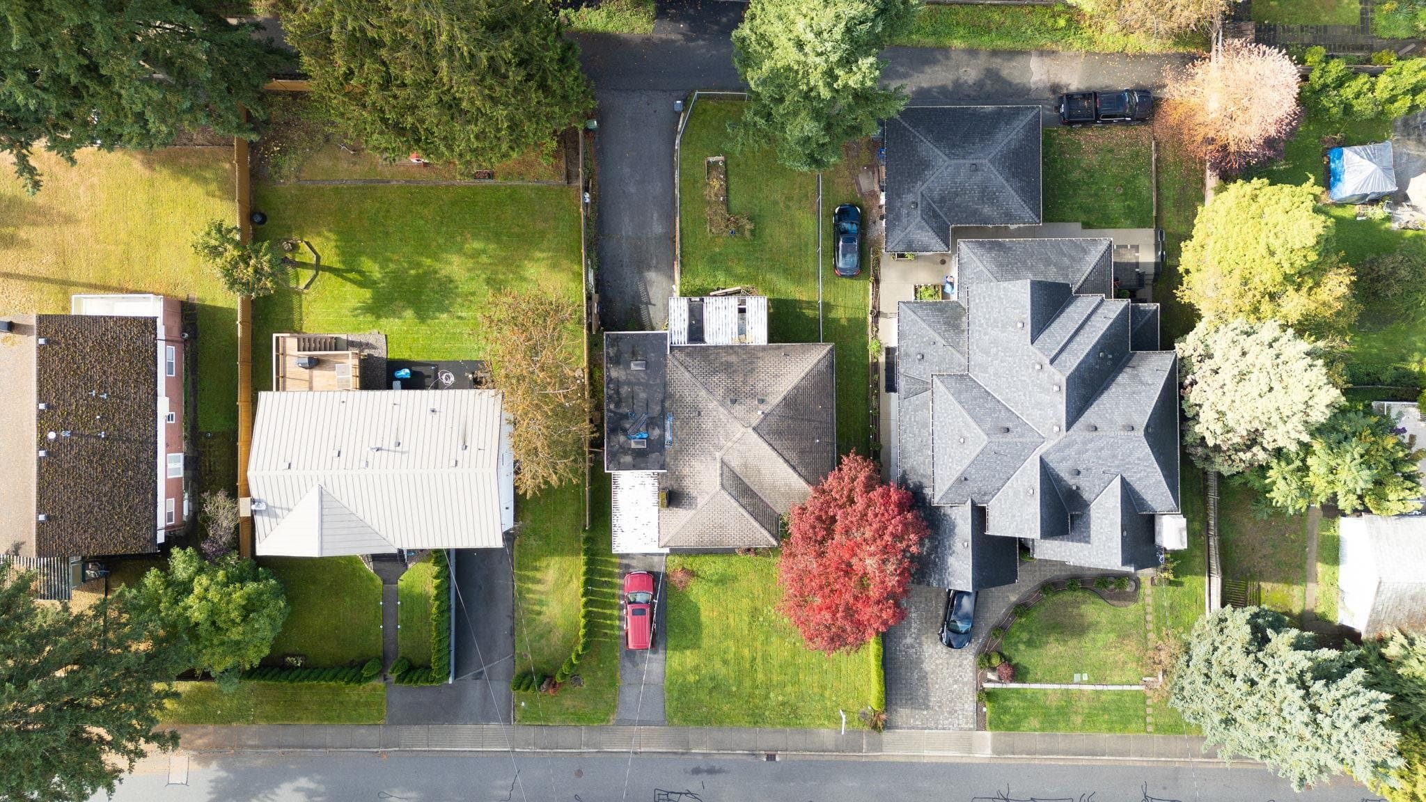 654 Linton Street, Coquitlam, V3J 6J9 — photo 3