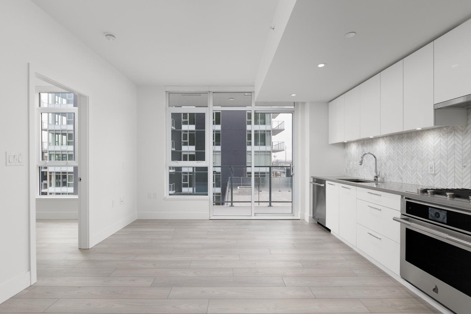 601 - 8570 Rivergrass Drive, Vancouver, V5S 0H4 — photo 3