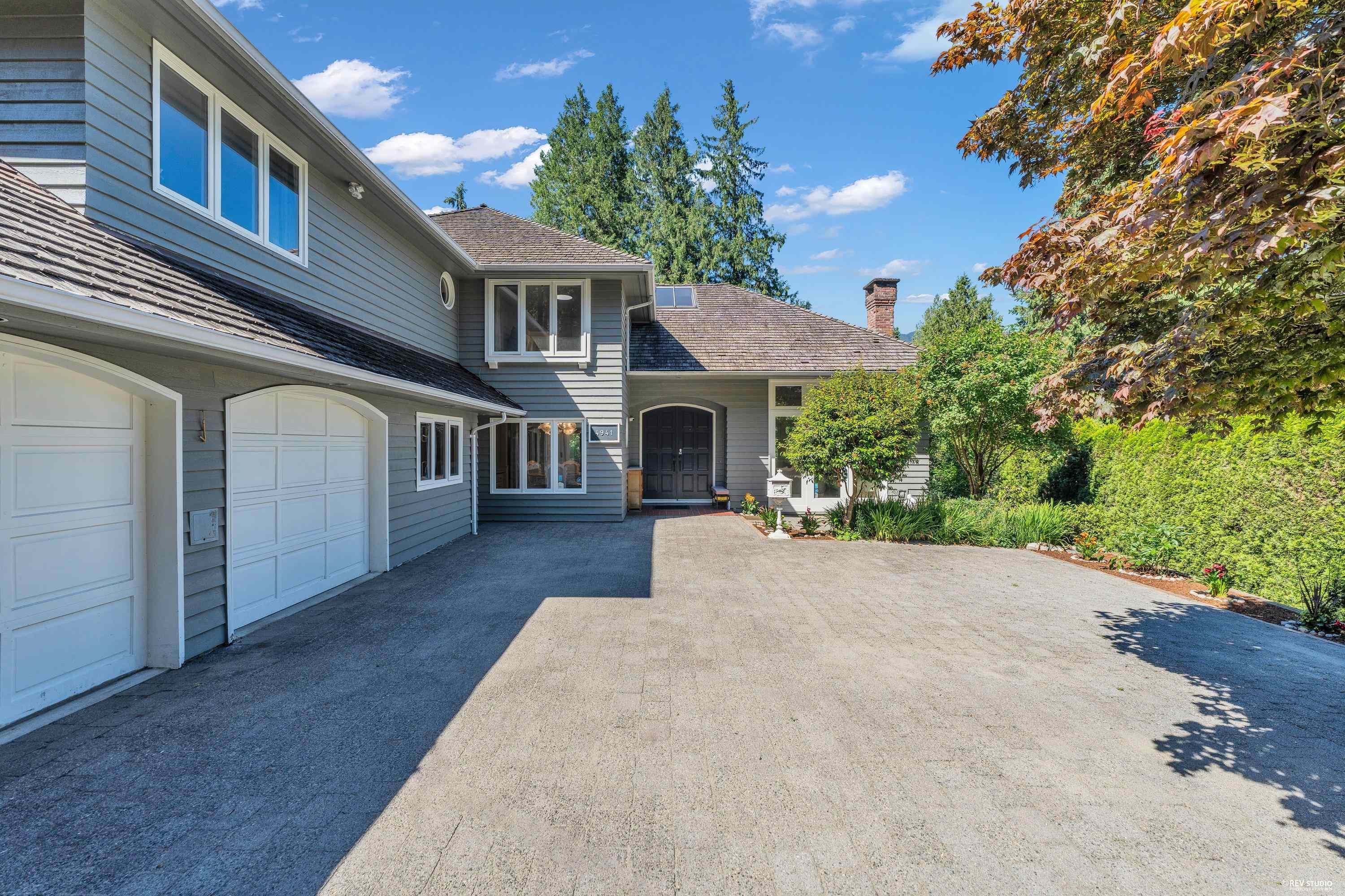 4941 Water Lane, West Vancouver