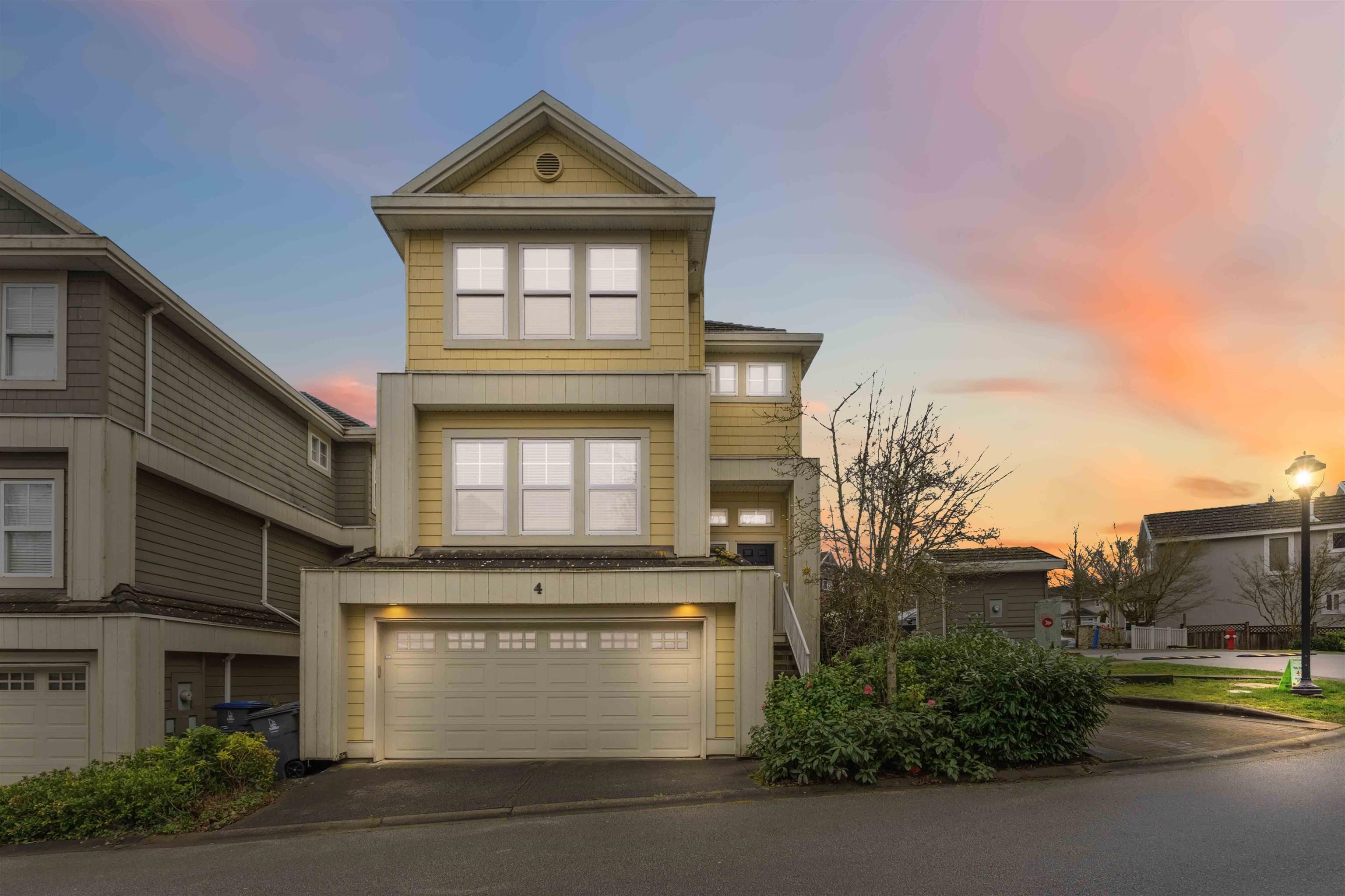 4 - 3495 147a Street, Surrey, V4P 0C9 — photo 3