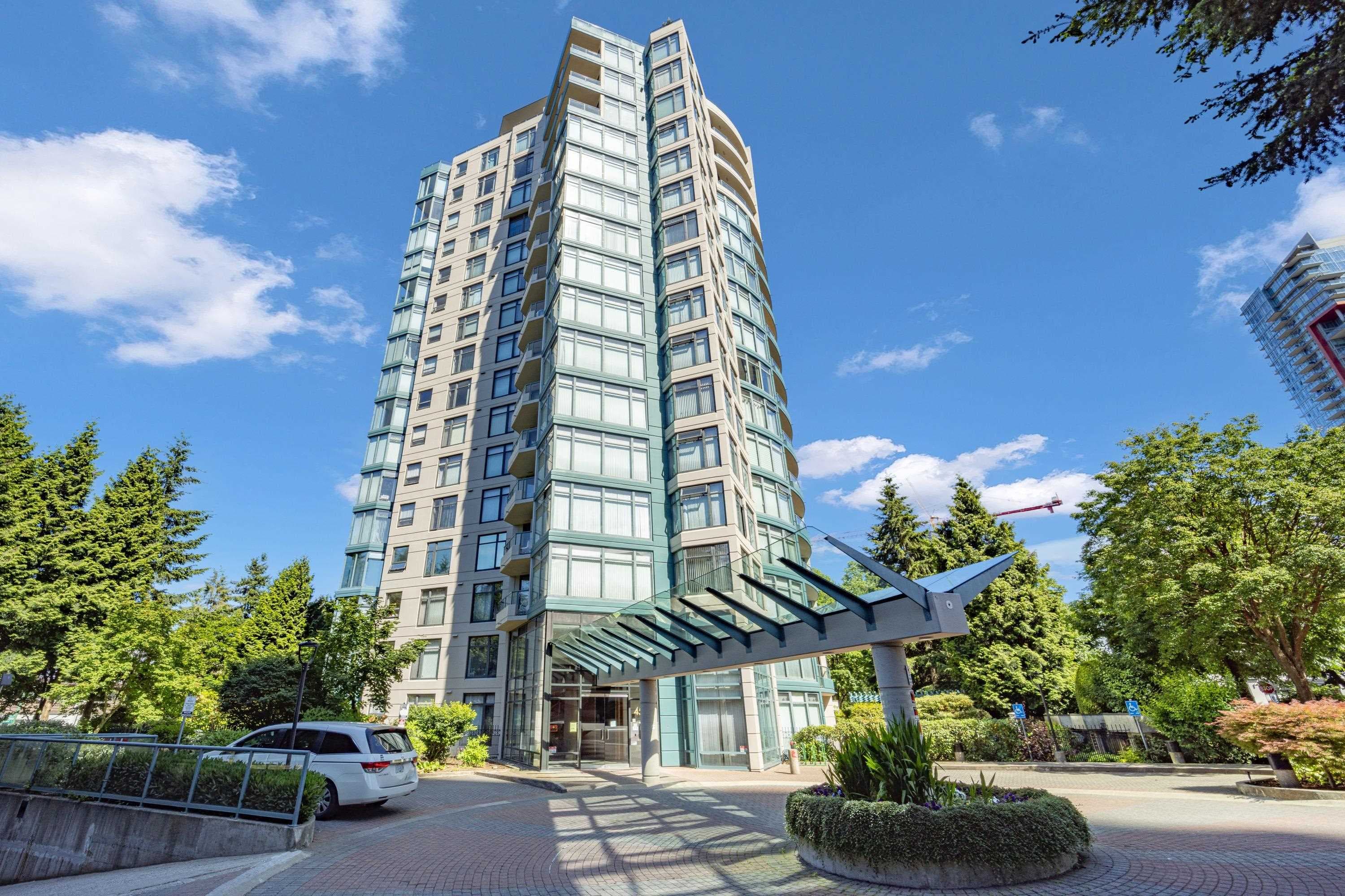 1005 - 4567 Hazel Street, Burnaby